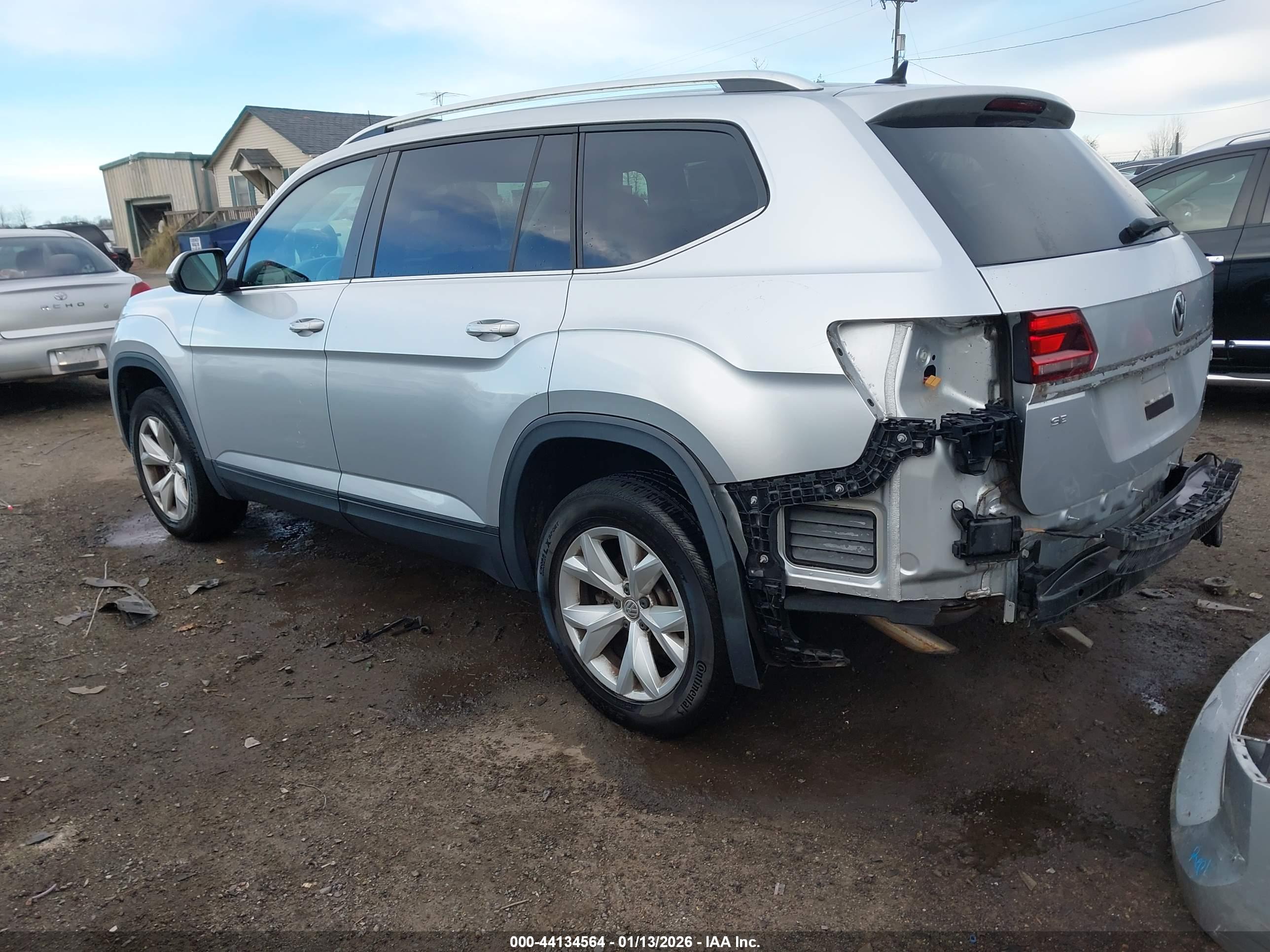 VOLKSWAGEN ATLAS image 3