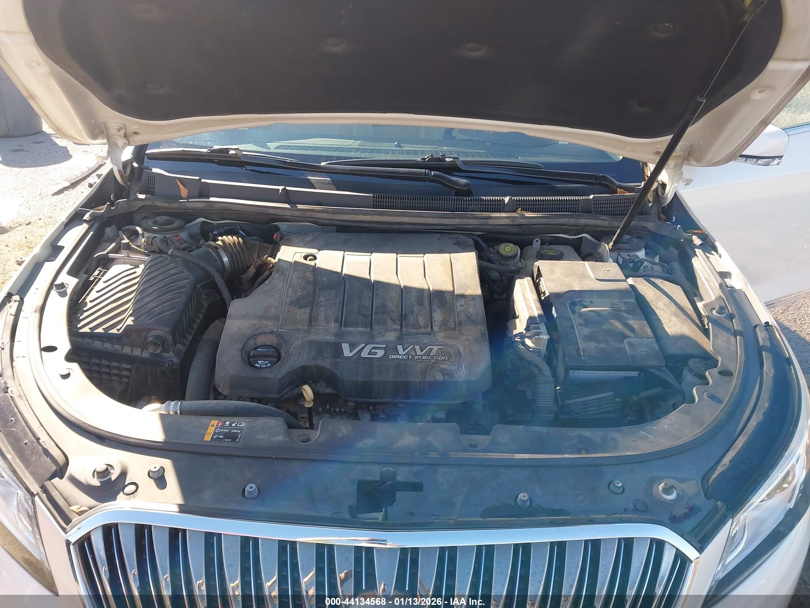 BUICK LACROSSE image 10