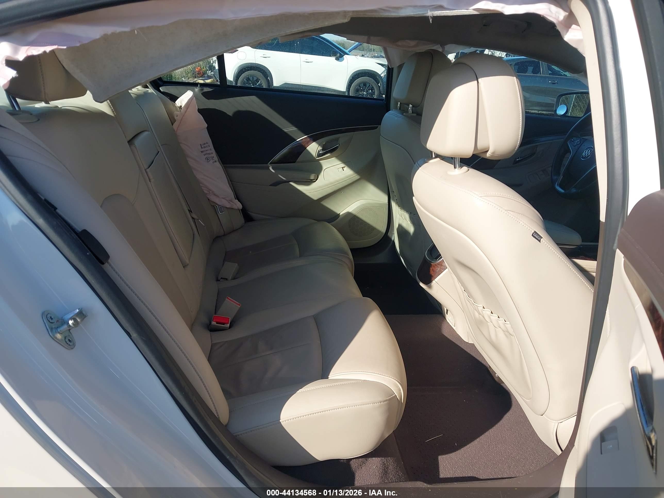 BUICK LACROSSE image 8