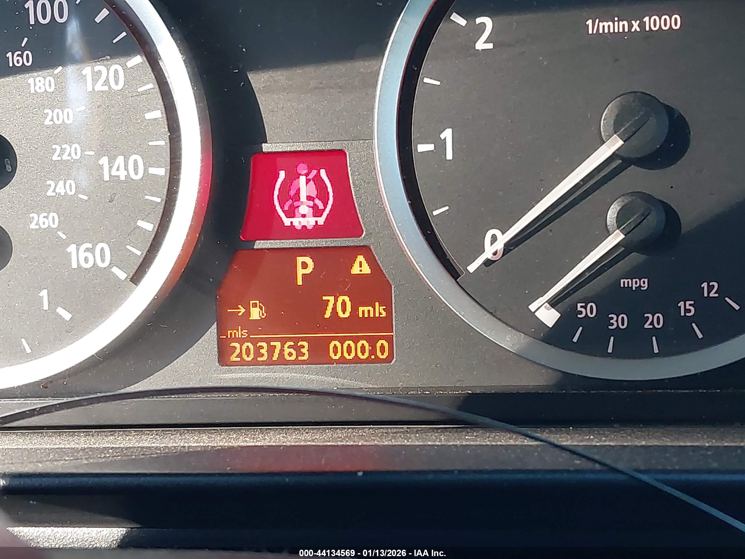 BMW 525I image 7