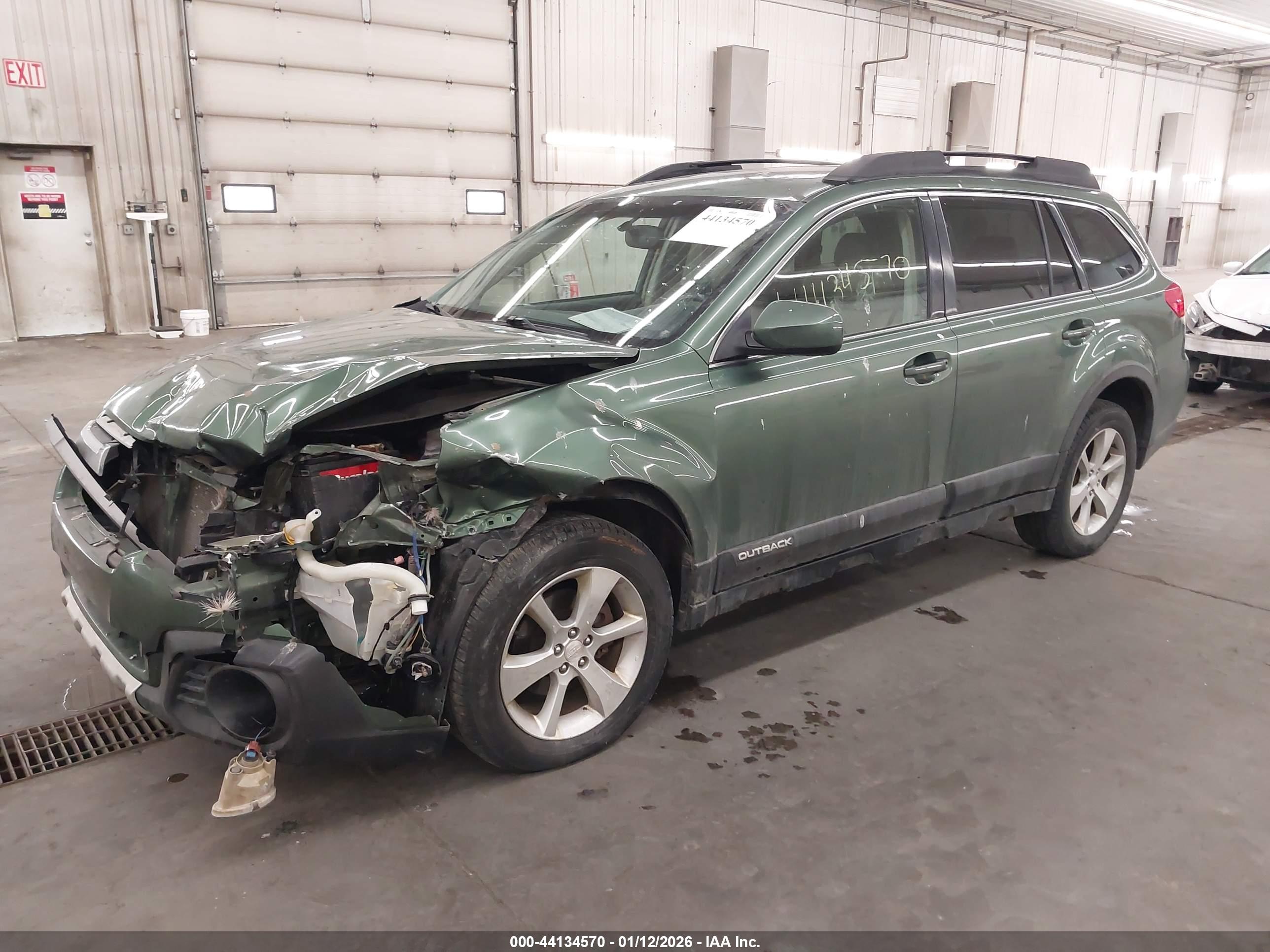 SUBARU OUTBACK image 2