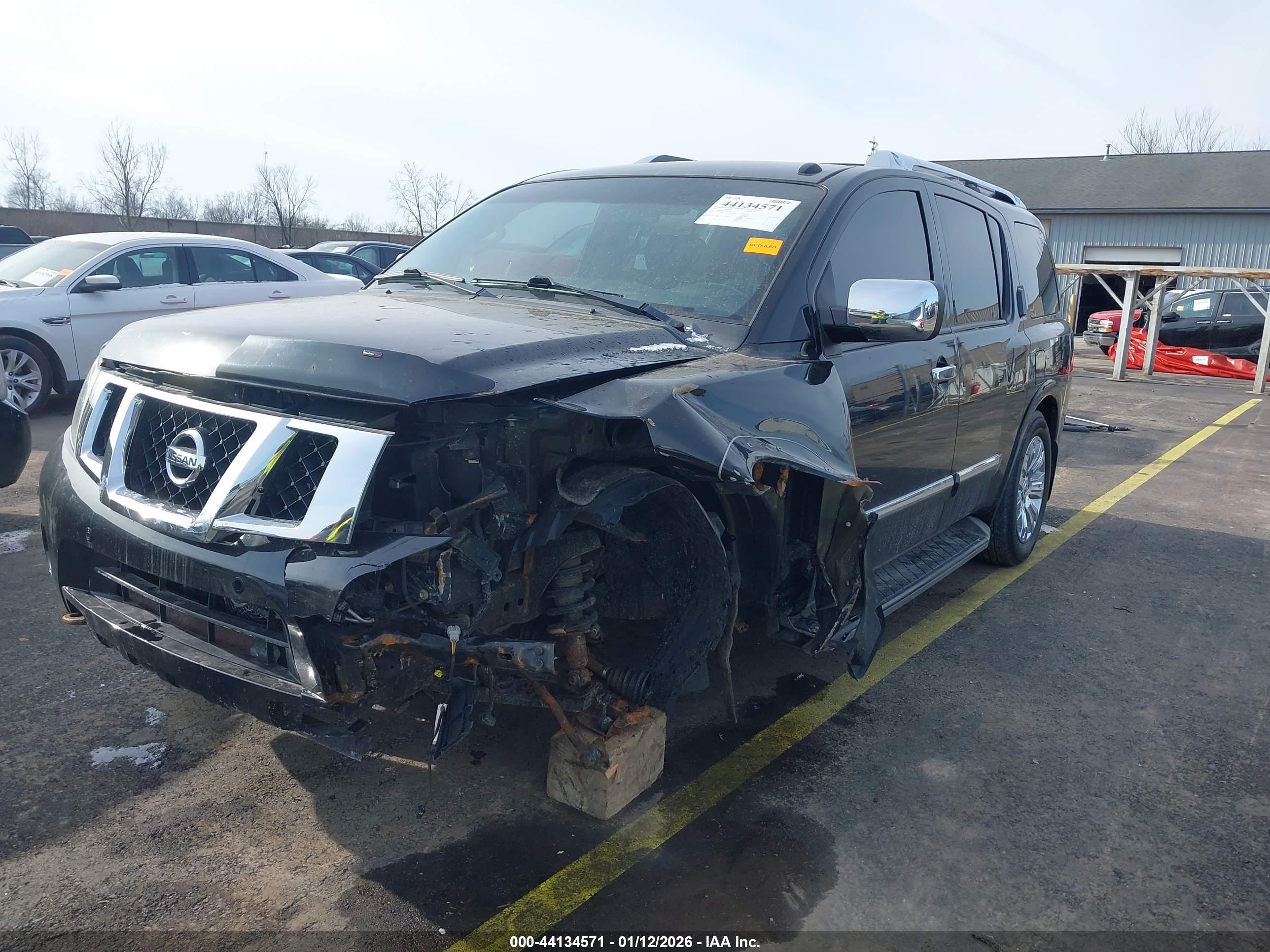 NISSAN ARMADA image 2