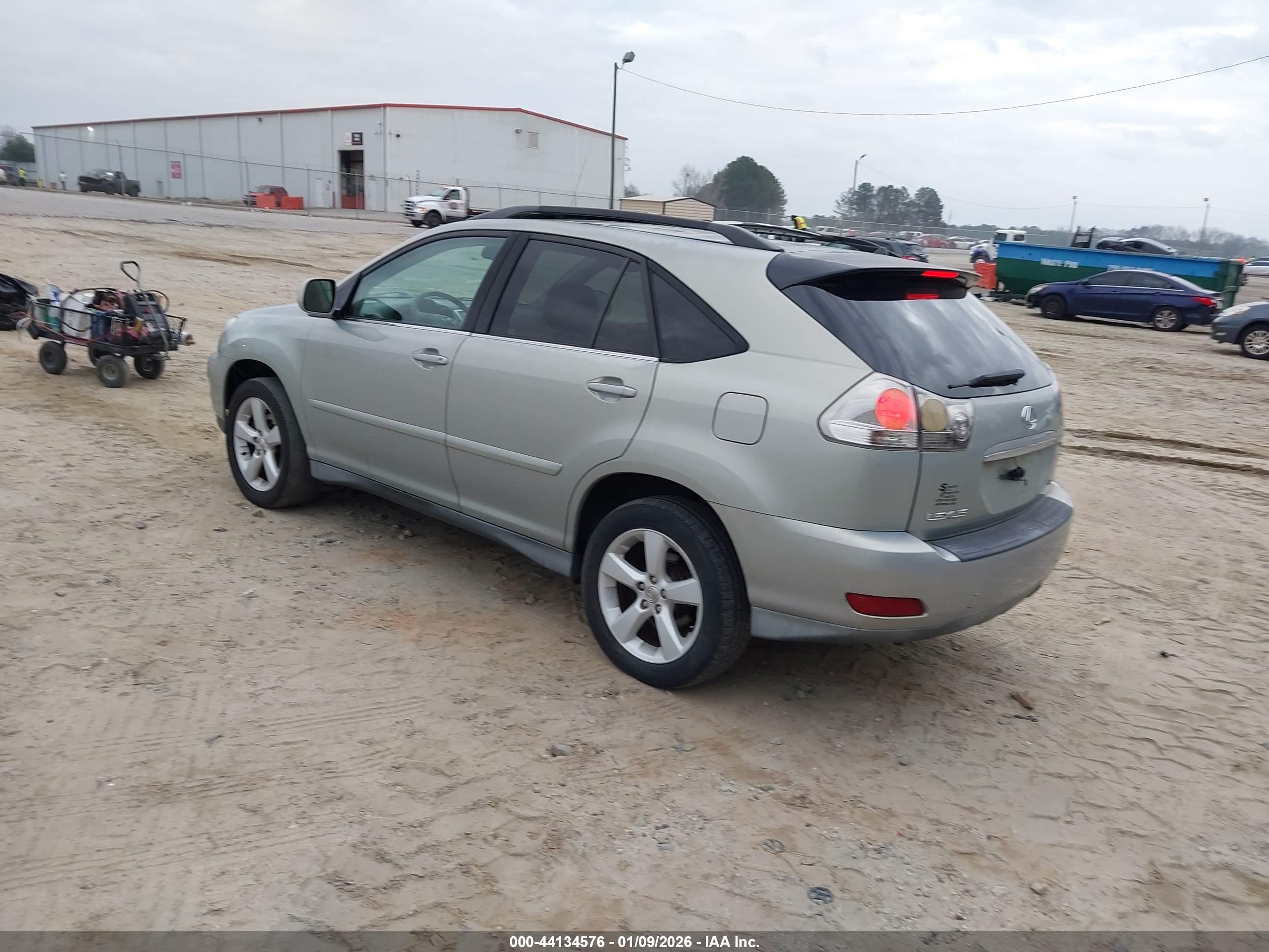 LEXUS RX image 3