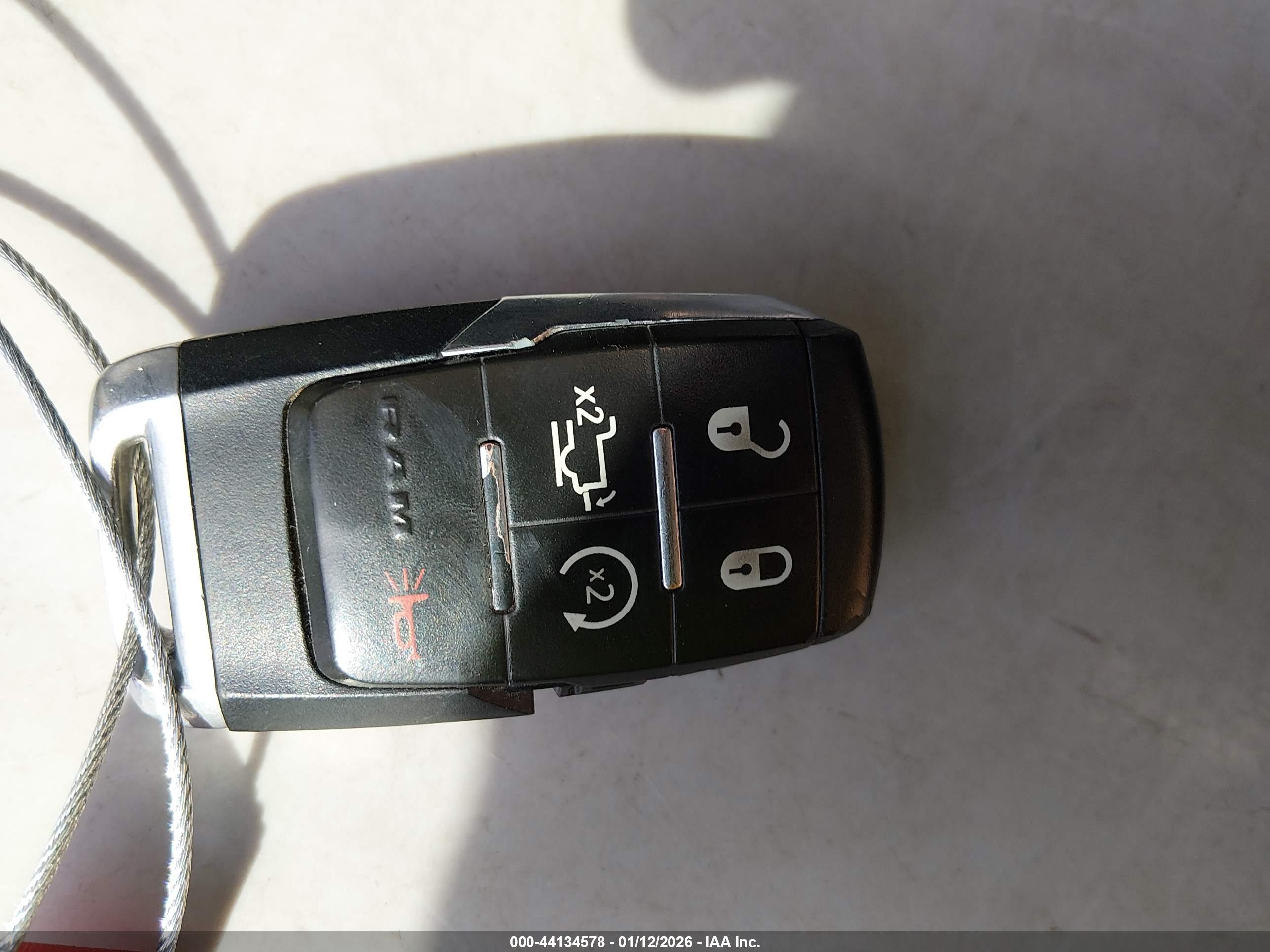 RAM 2500 image 11