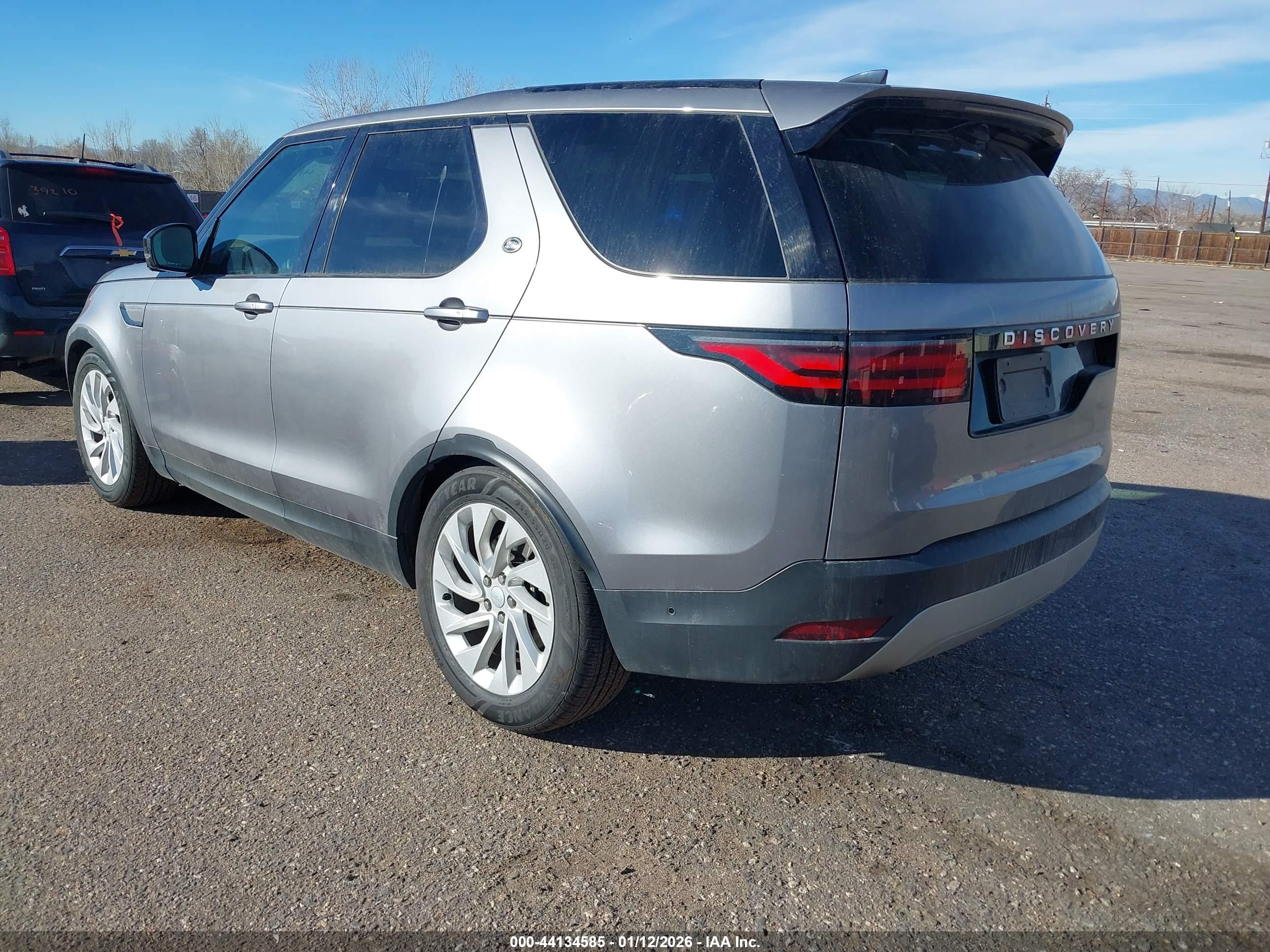 LAND ROVER image 3