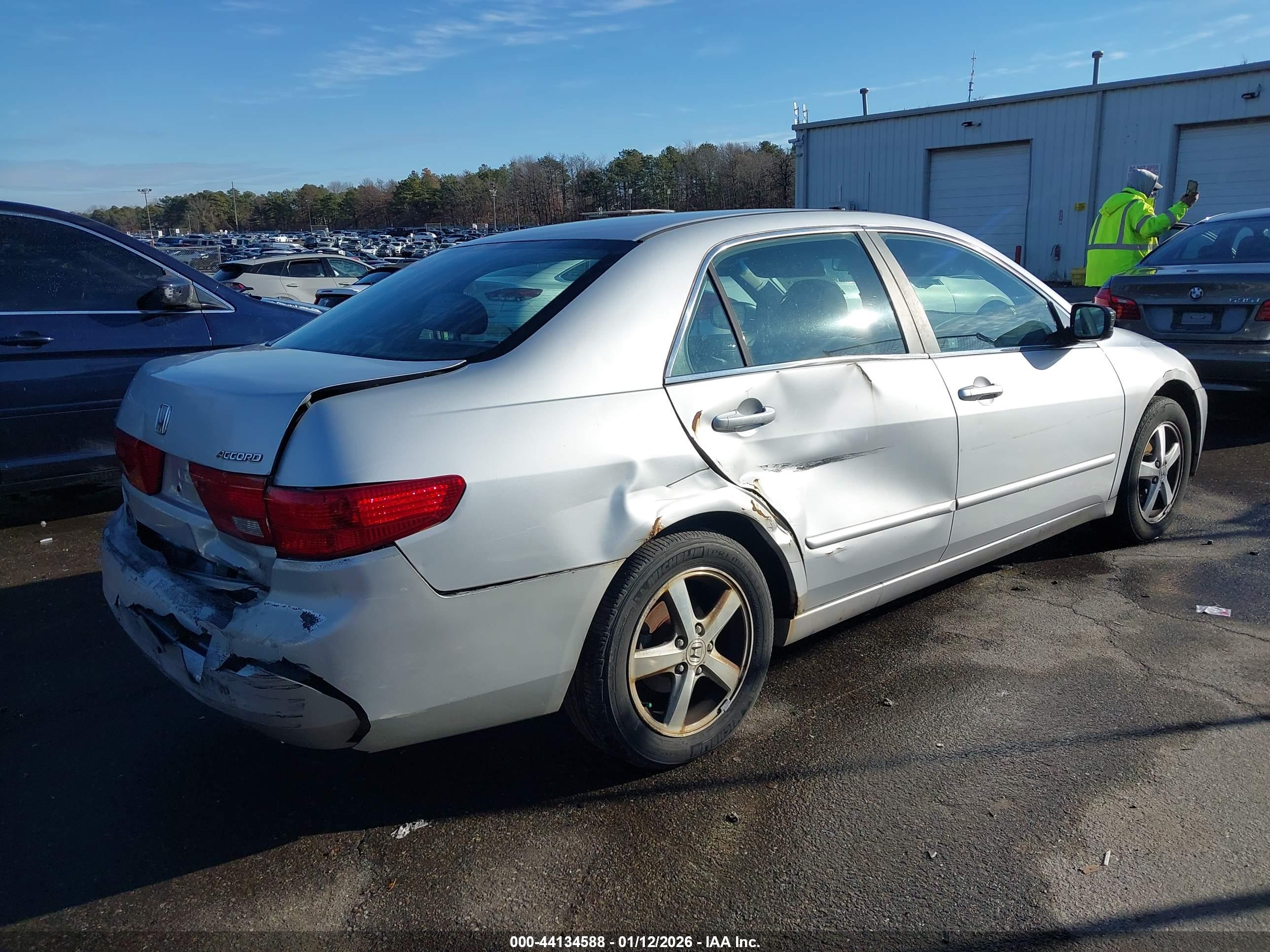 HONDA ACCORD image 4