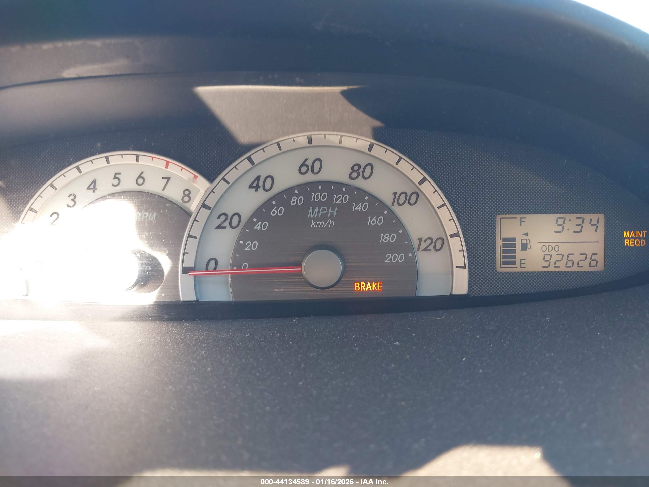 TOYOTA YARIS image 7