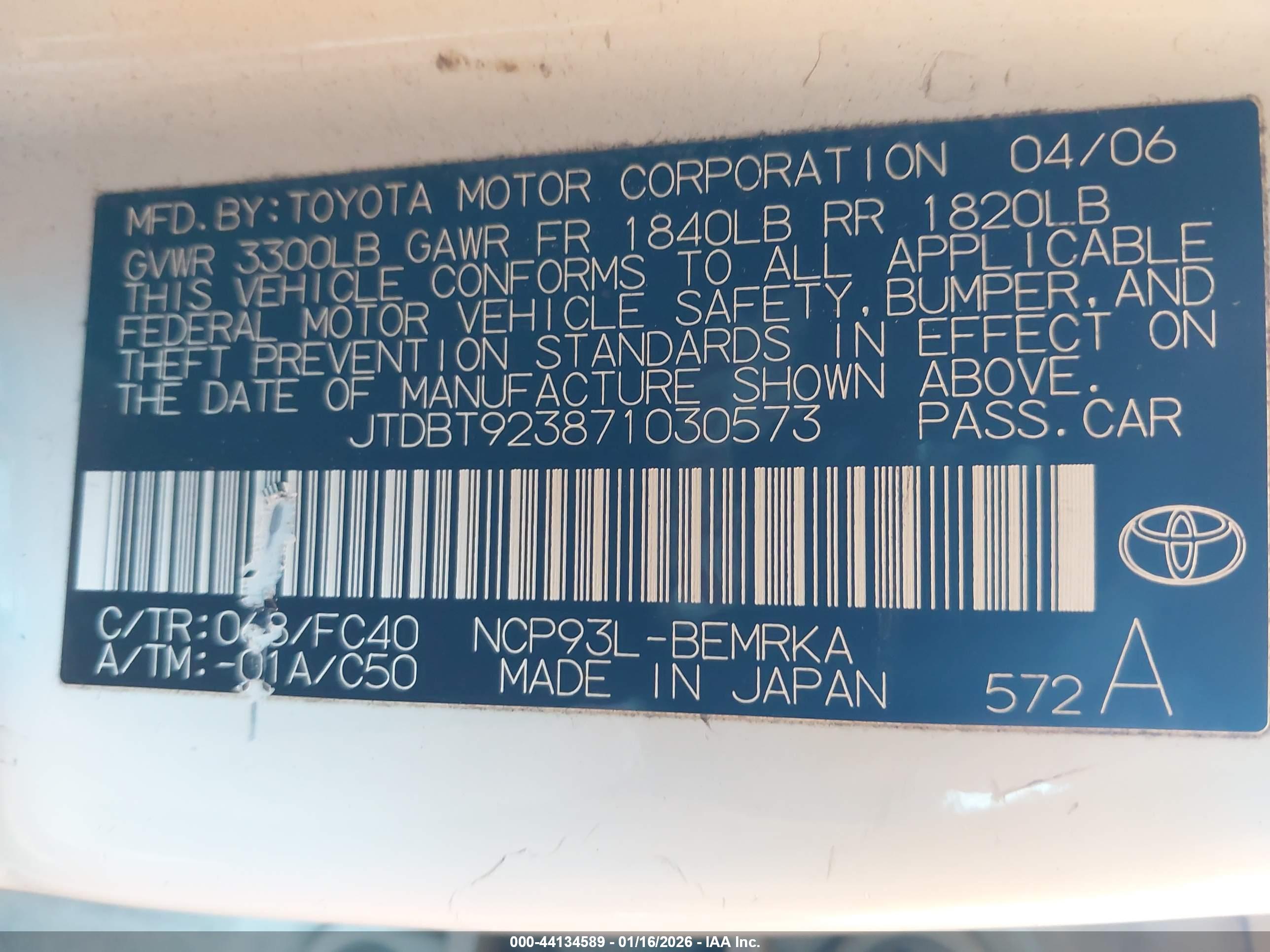 TOYOTA YARIS image 9