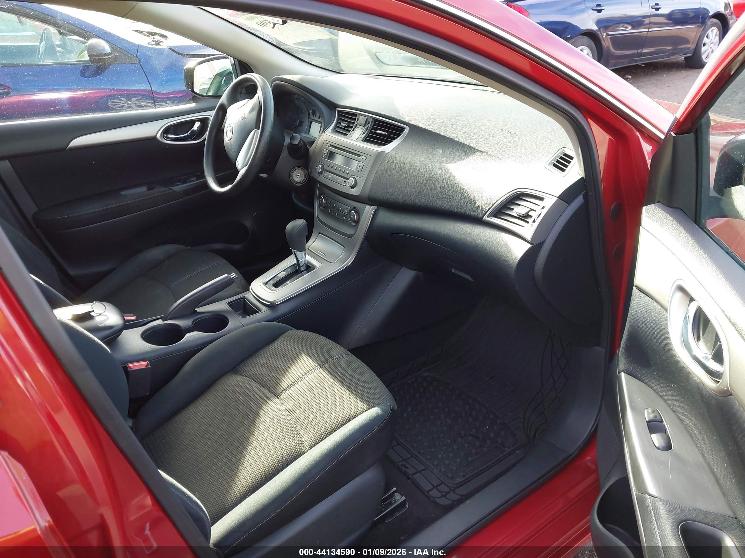 NISSAN SENTRA image 5