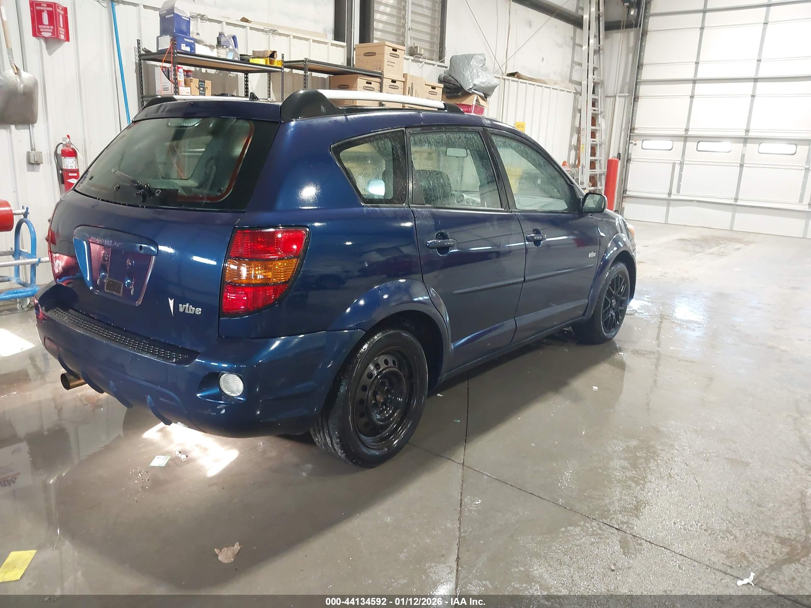 PONTIAC VIBE image 4
