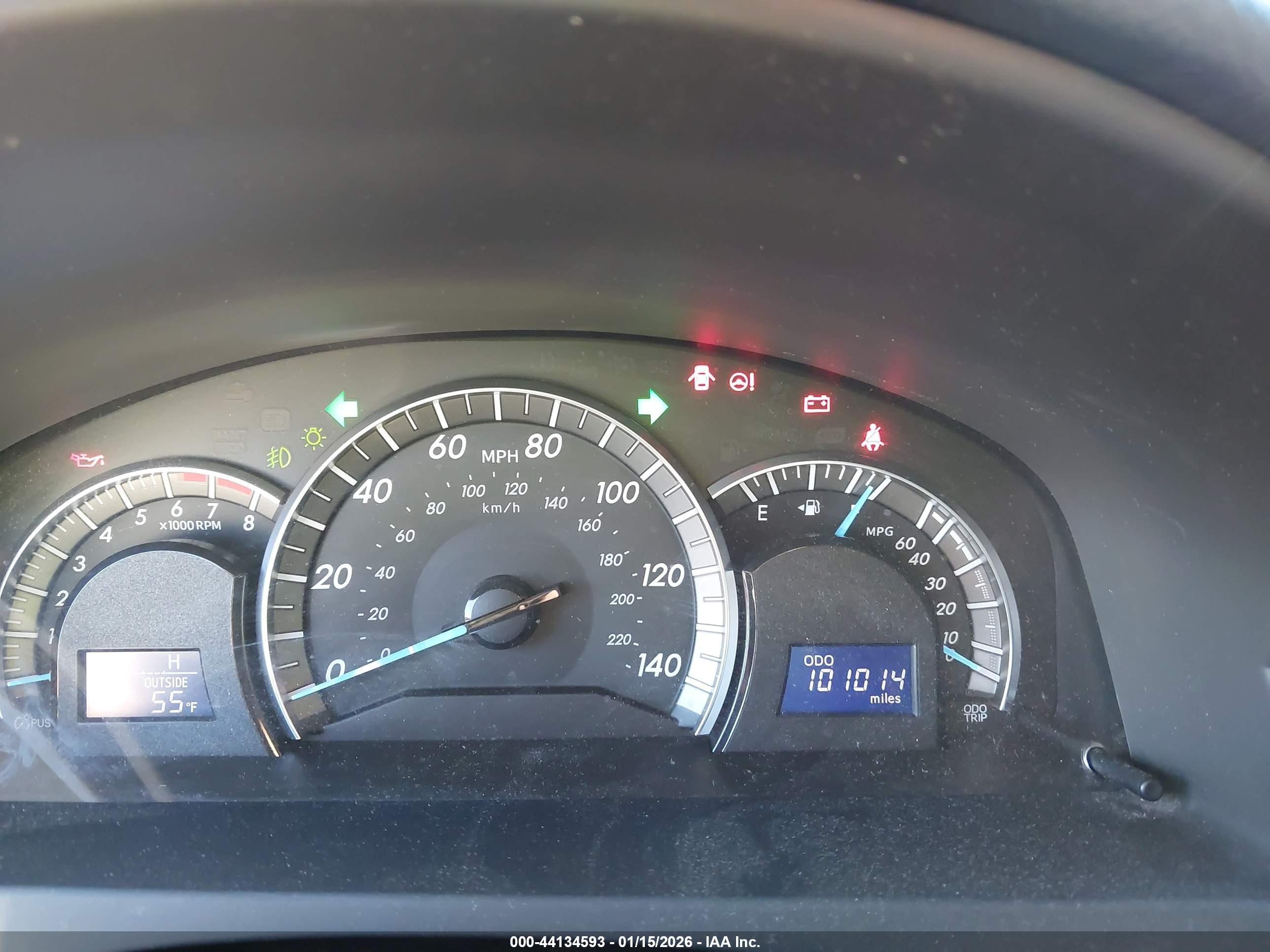 TOYOTA CAMRY image 7