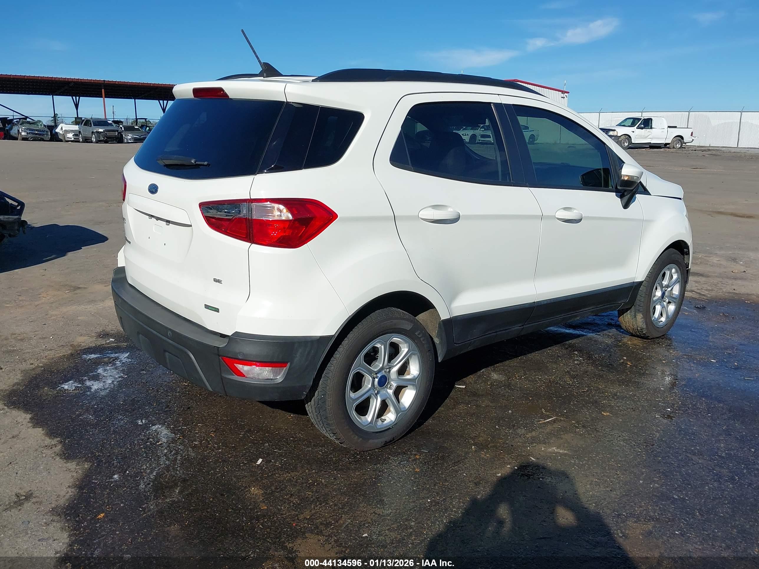 FORD ECOSPORT image 4