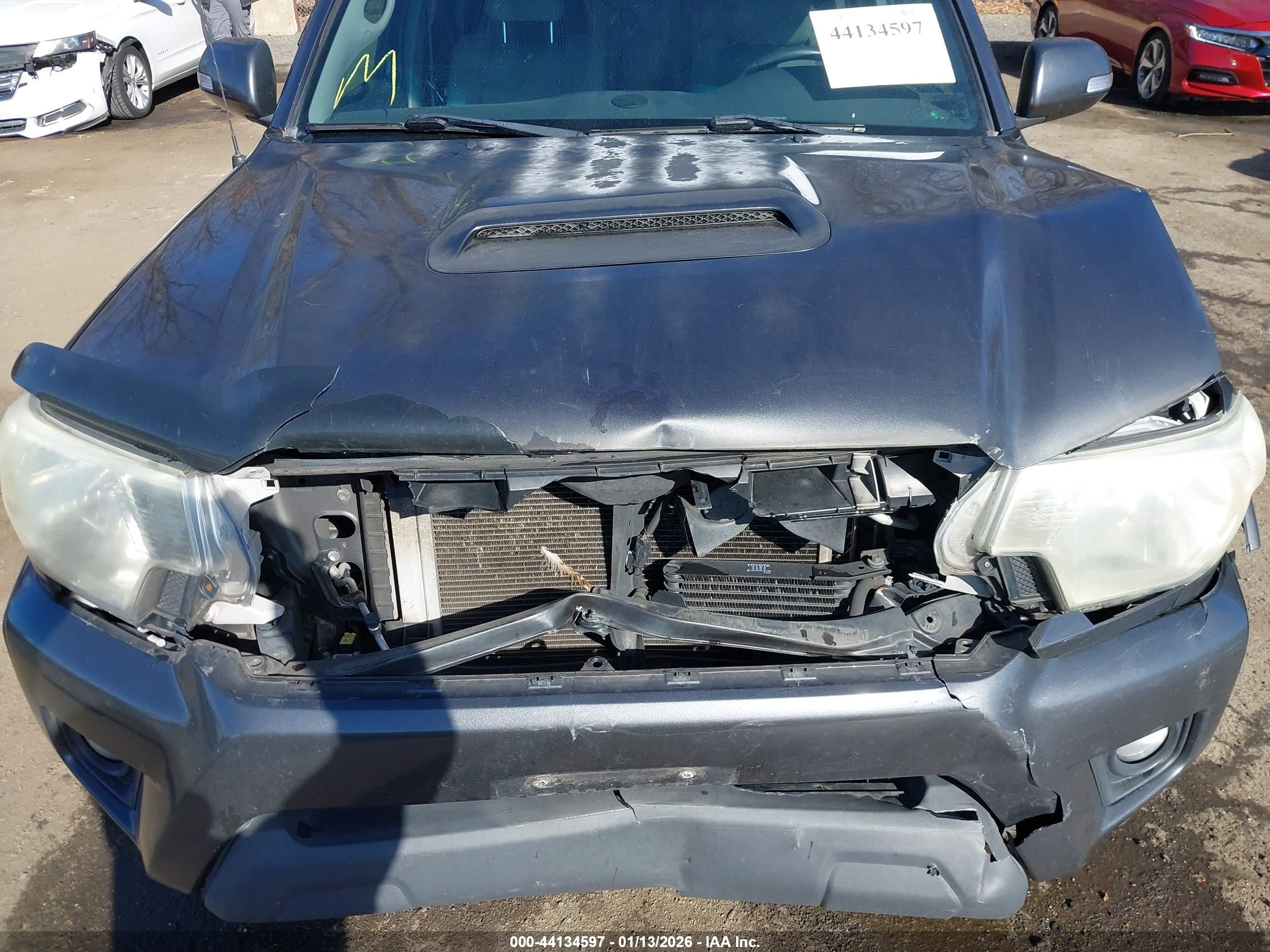 TOYOTA TACOMA image 10