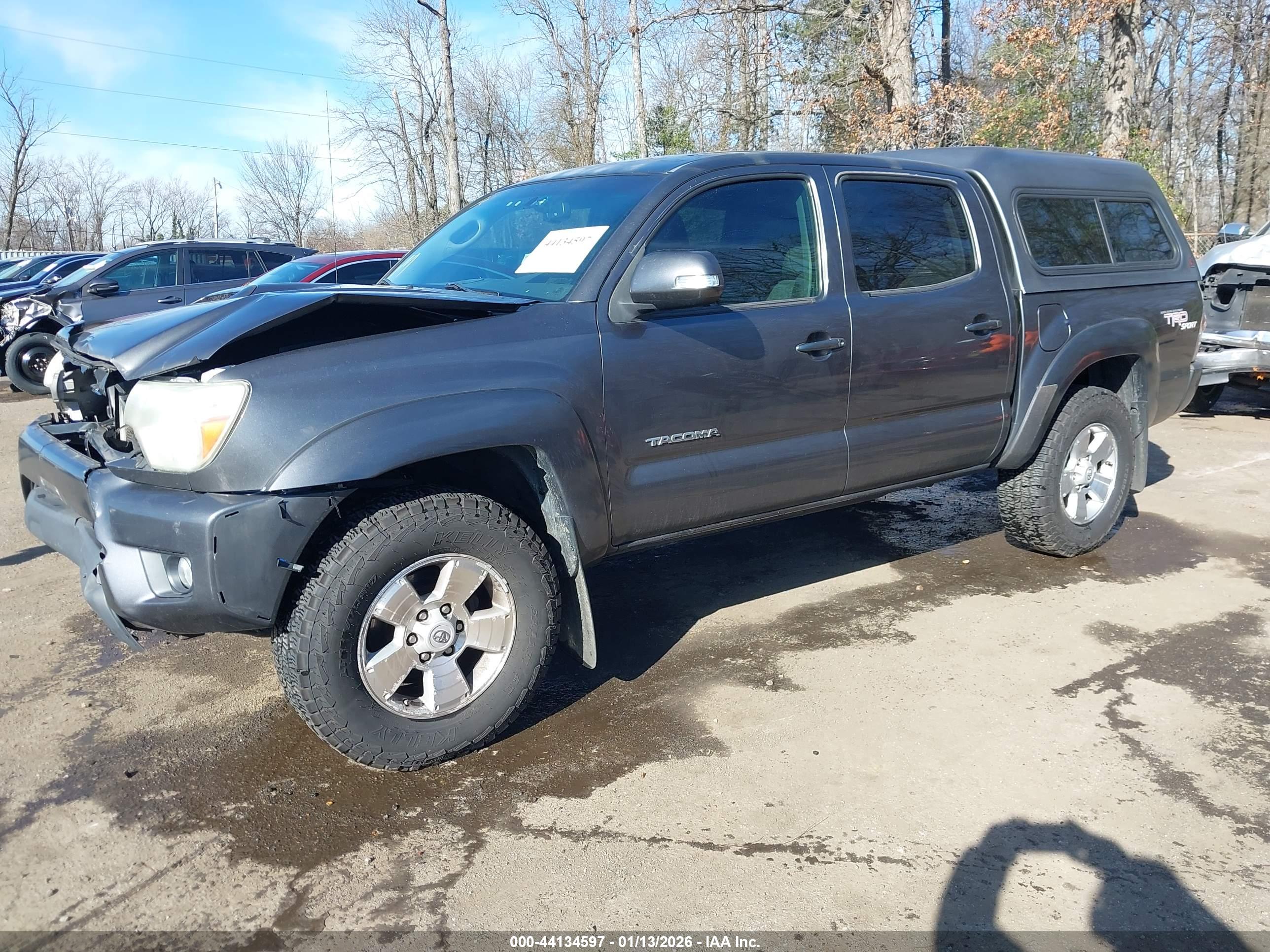 TOYOTA TACOMA image 2