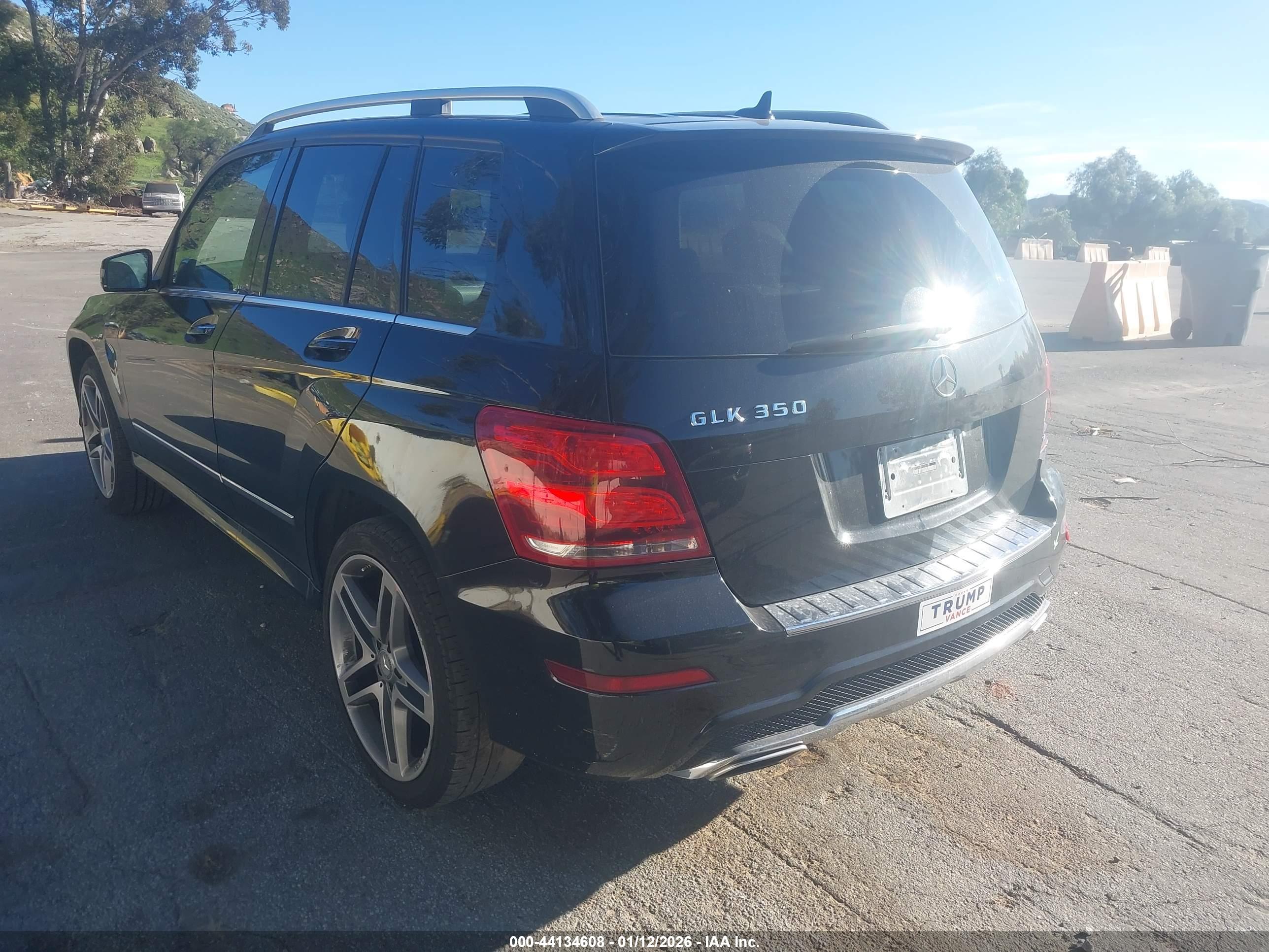 MERCEDES-BENZ GLK image 3
