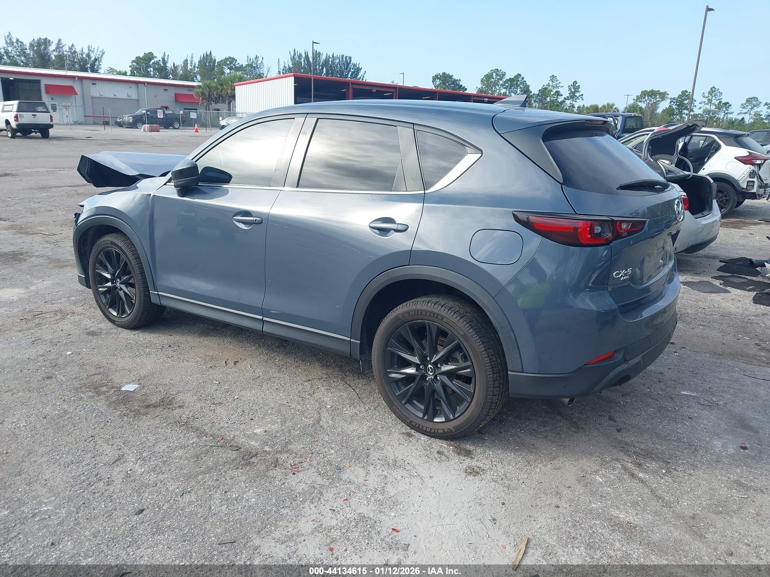 MAZDA CX-5 image 3