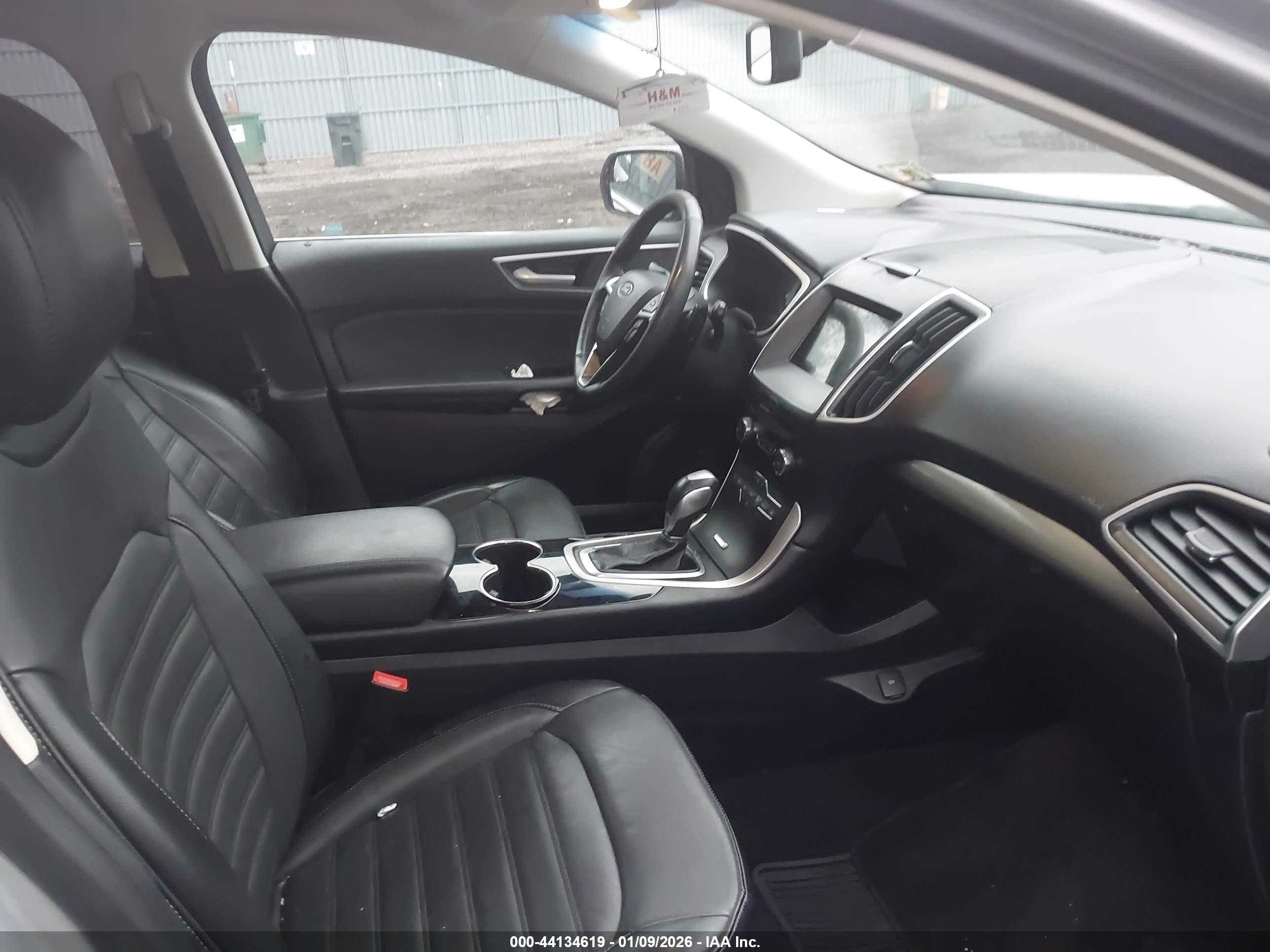 FORD EDGE image 5