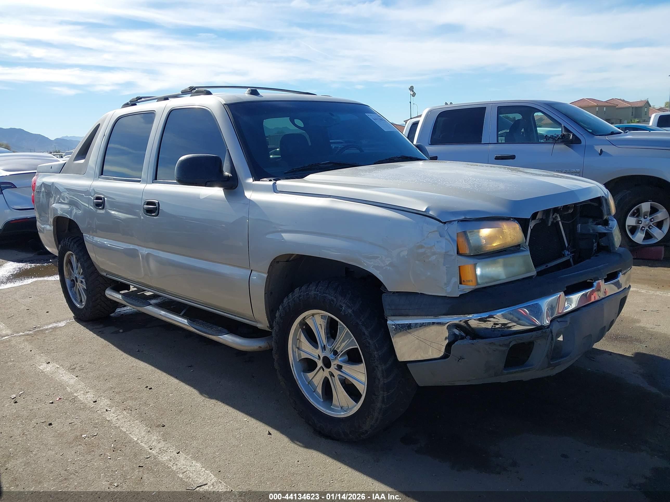 CHEVROLET AVALANCHE image 6