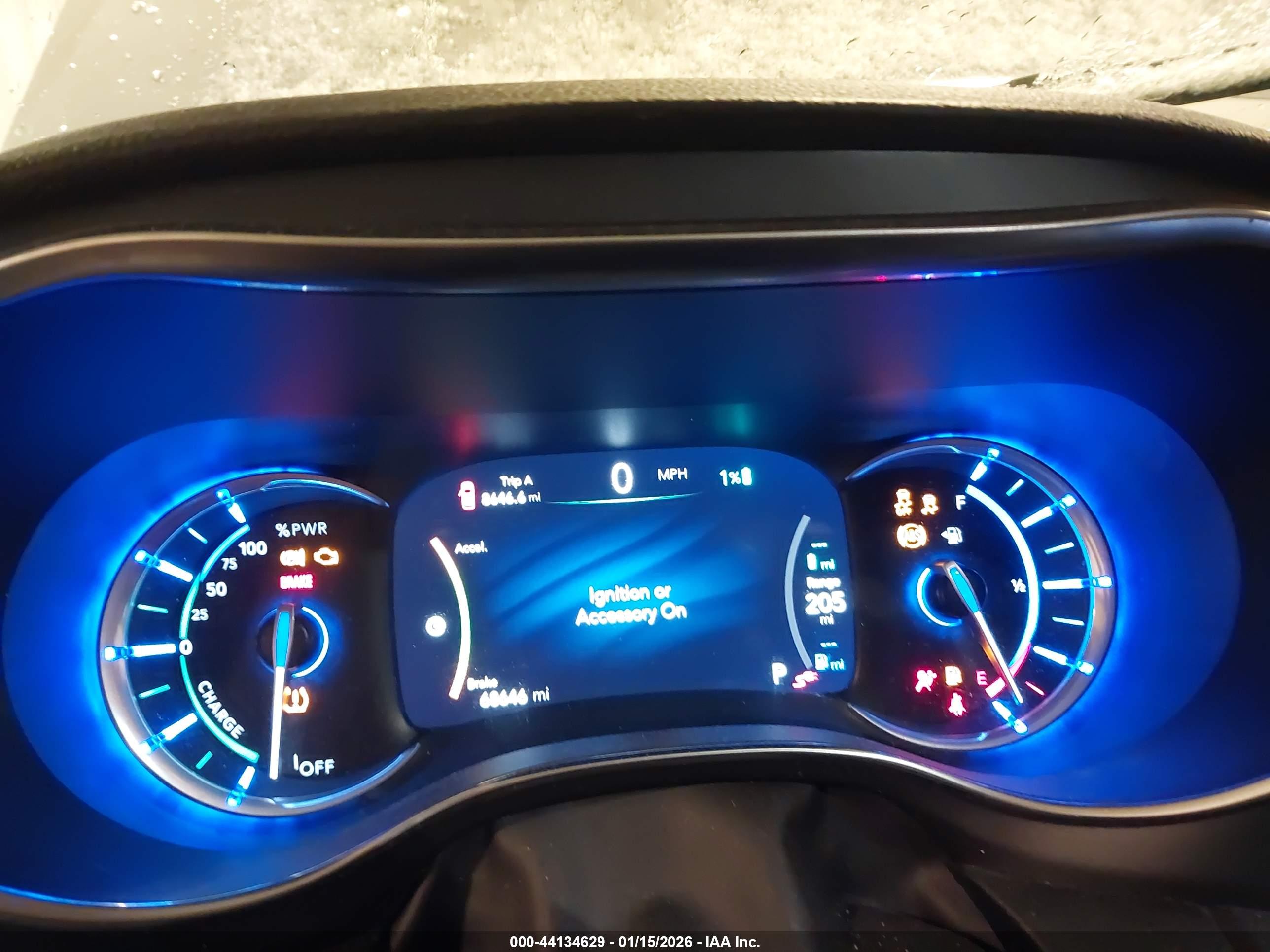 CHRYSLER PACIFICA image 7