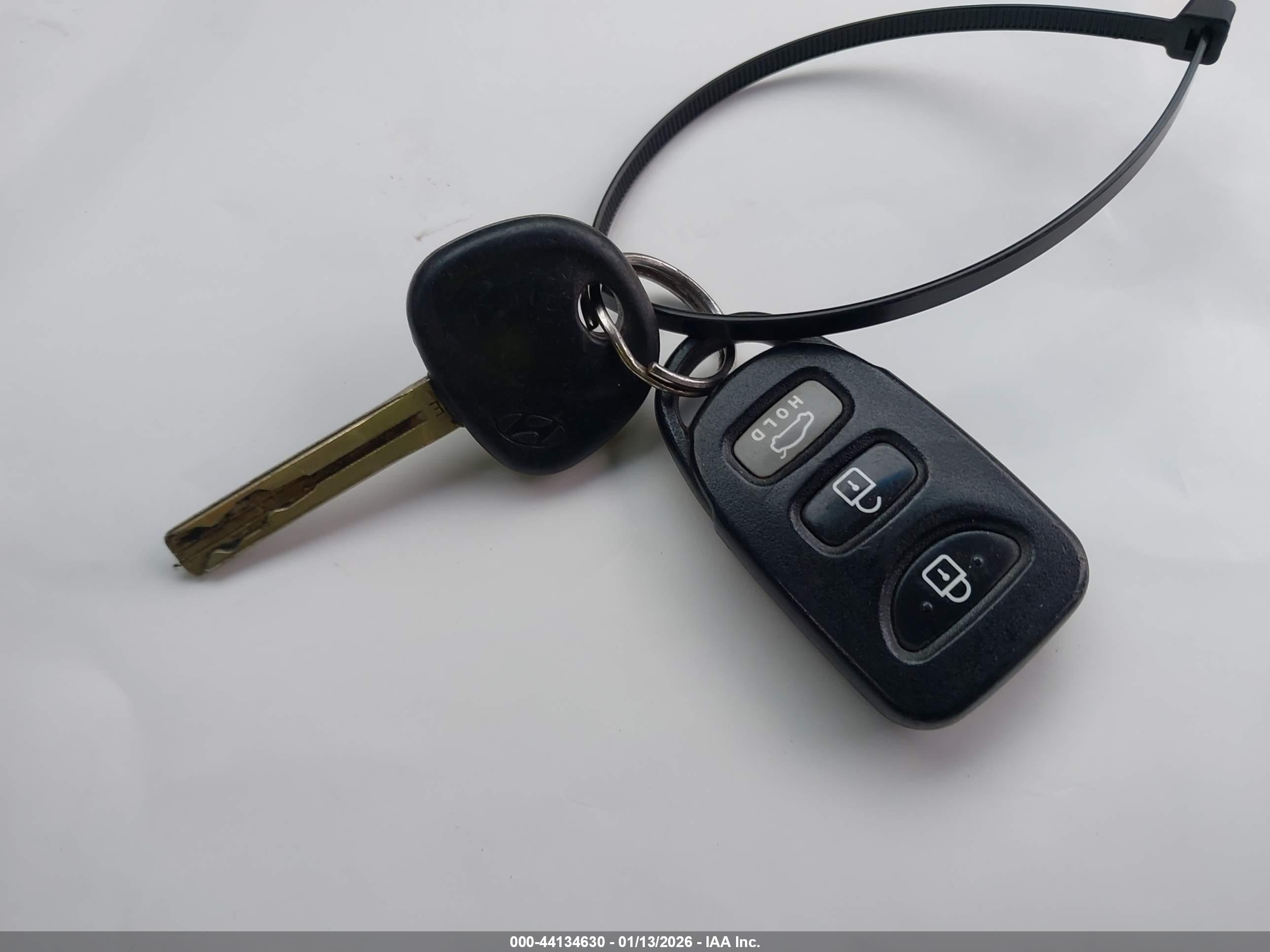HYUNDAI SONATA image 11