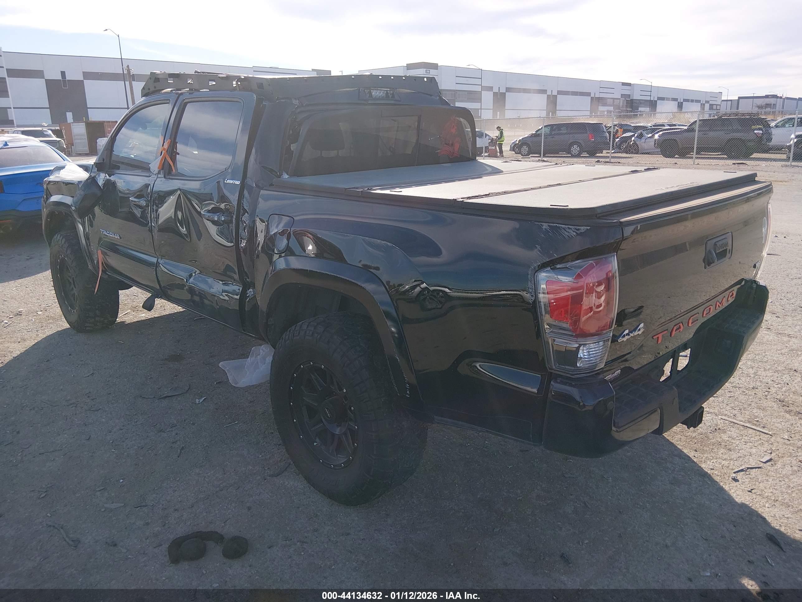 TOYOTA TACOMA image 3