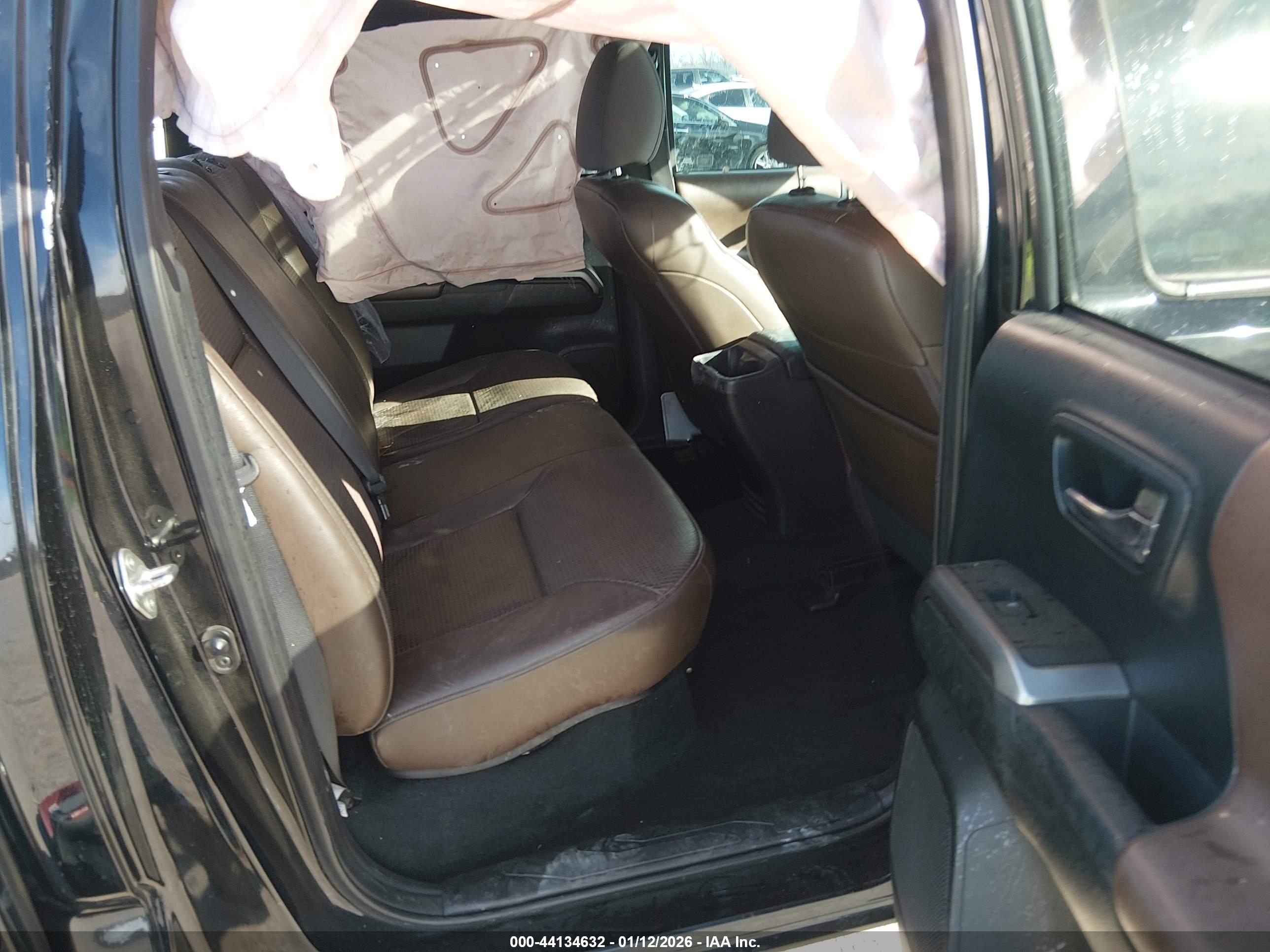 TOYOTA TACOMA image 8