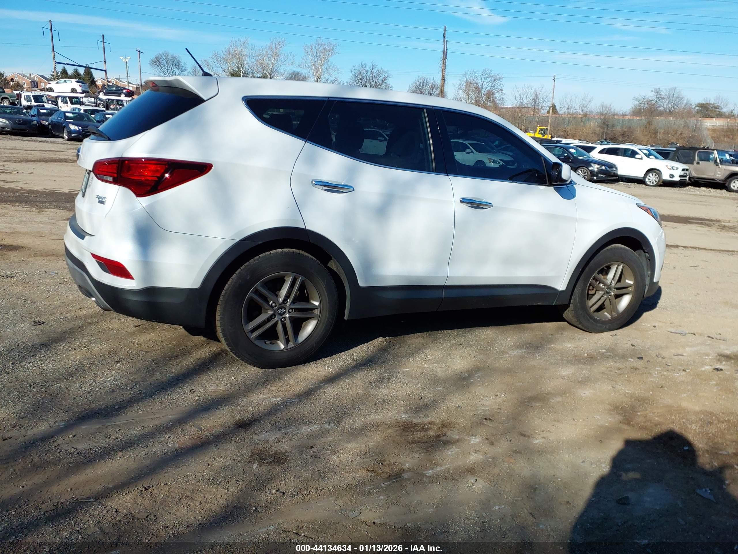 HYUNDAI SANTA image 4