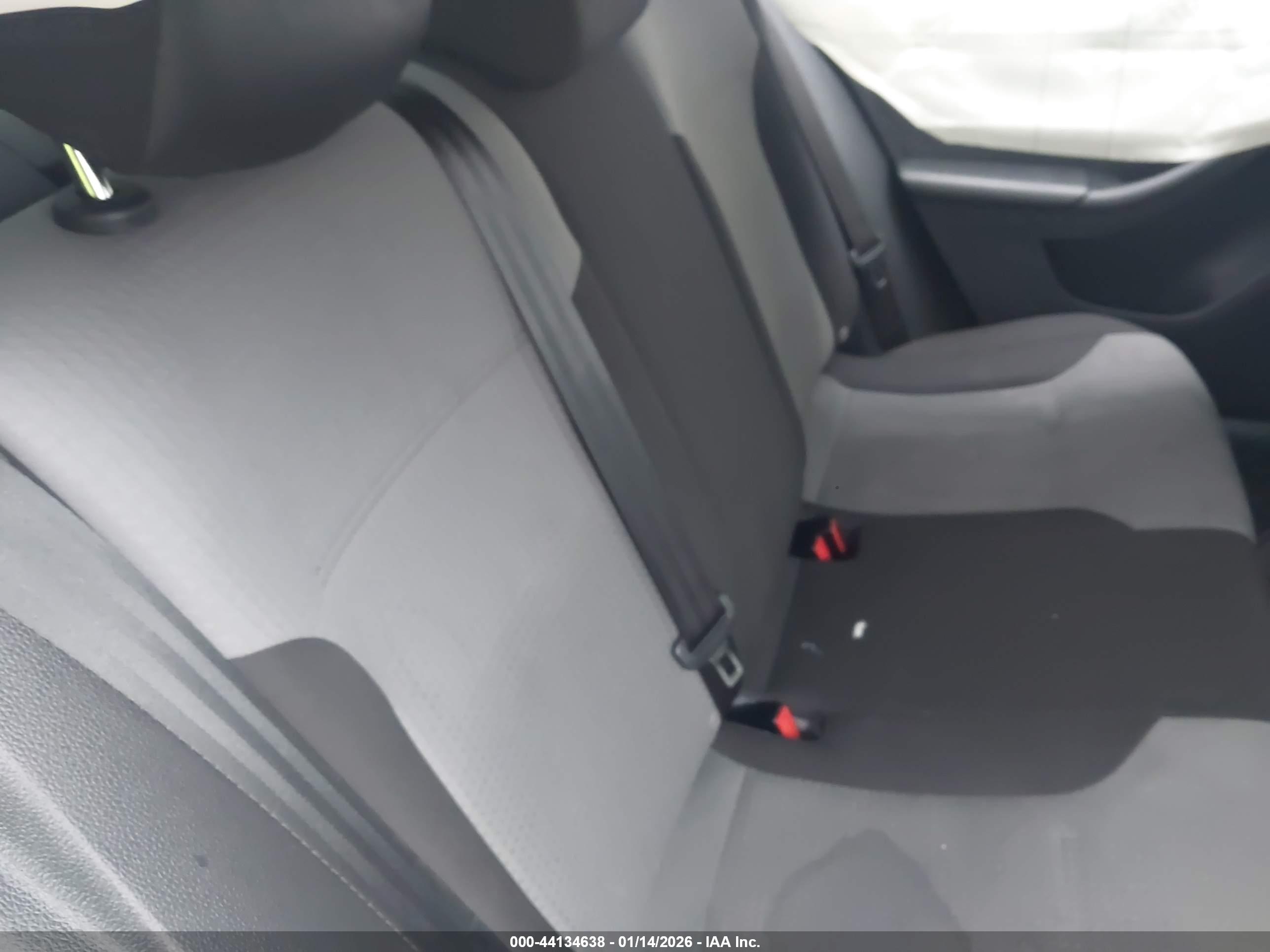 VOLKSWAGEN JETTA image 8