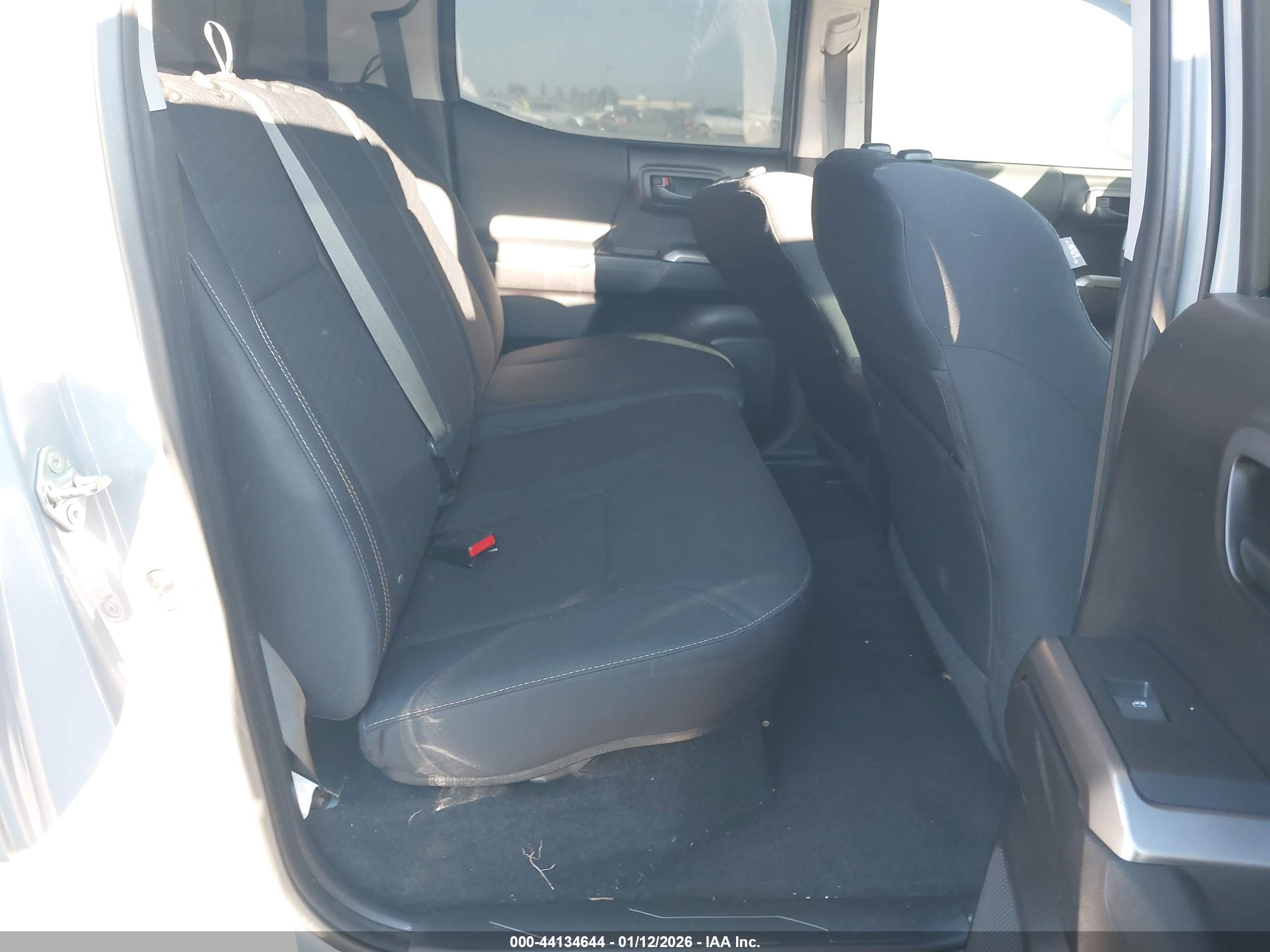 TOYOTA TACOMA image 8