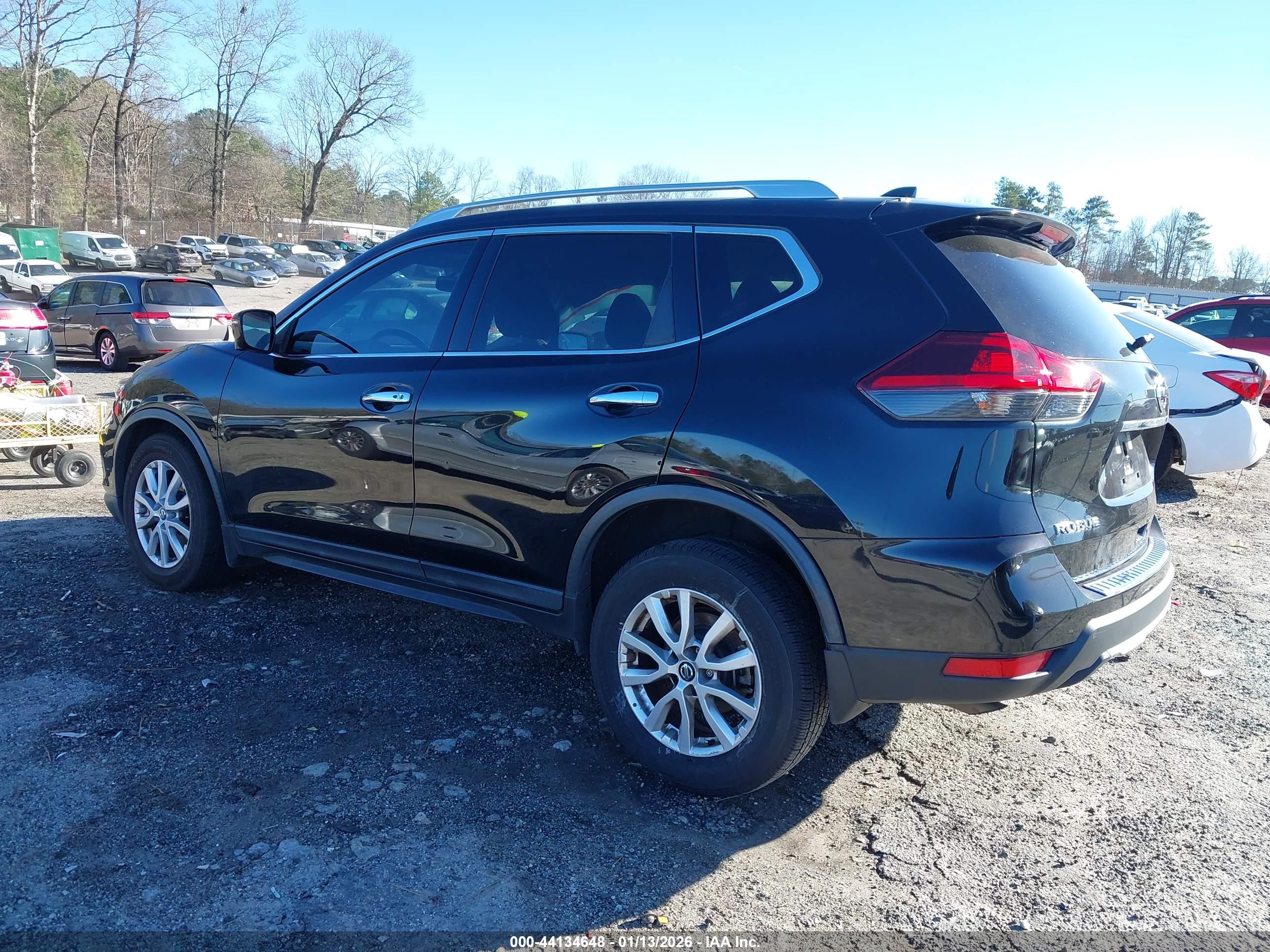NISSAN ROGUE image 3