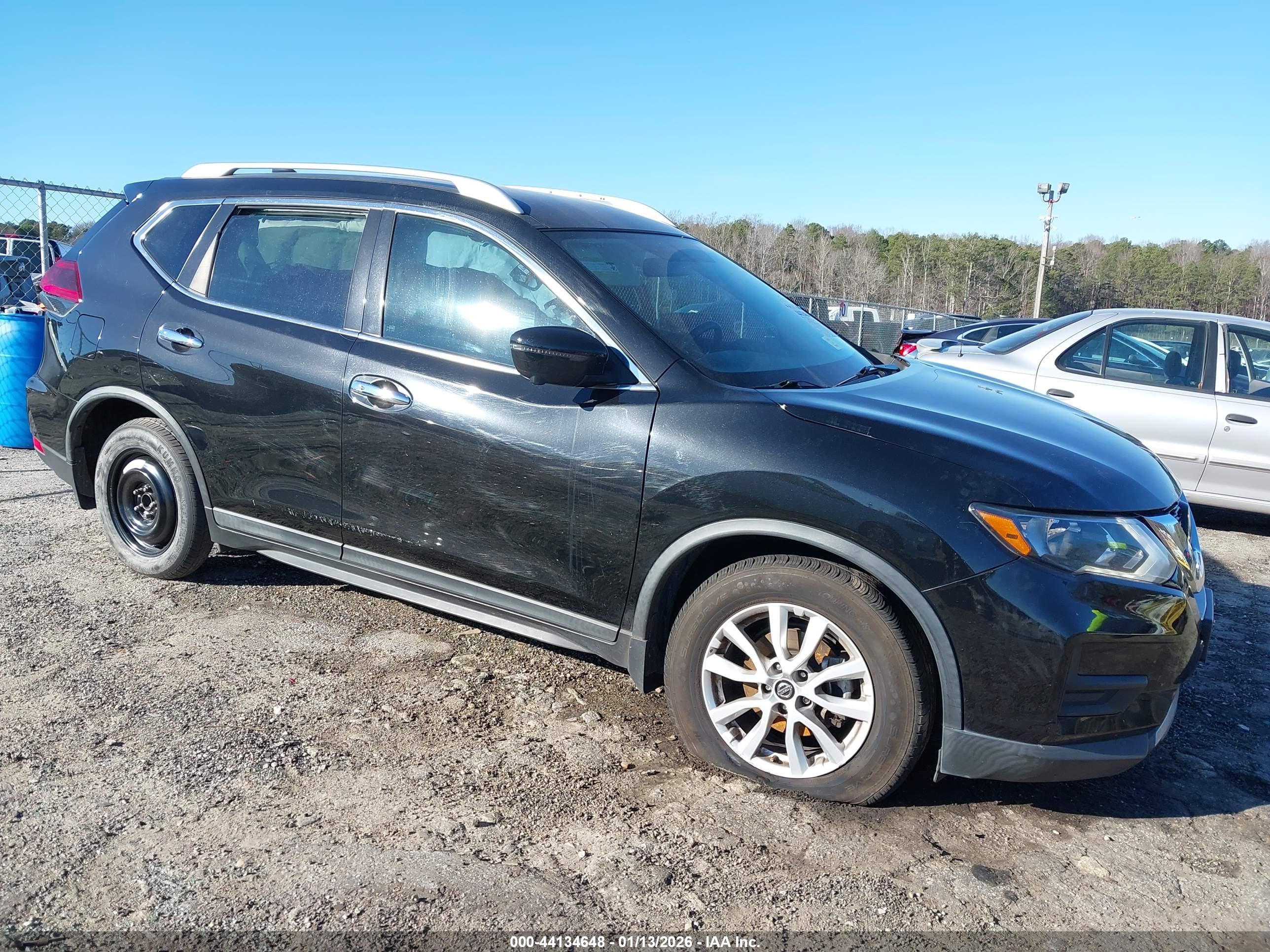 NISSAN ROGUE image 6