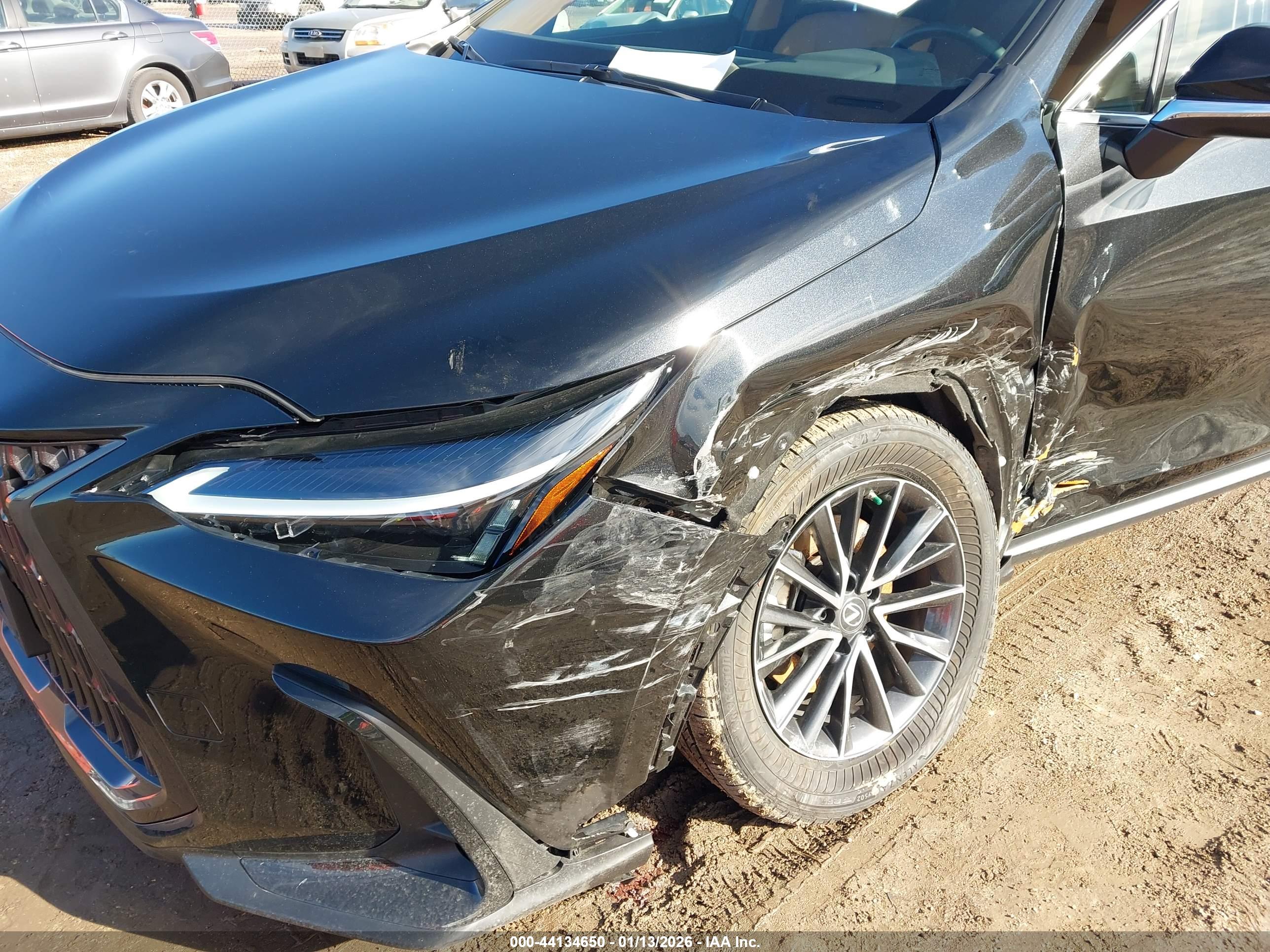 LEXUS NX image 6