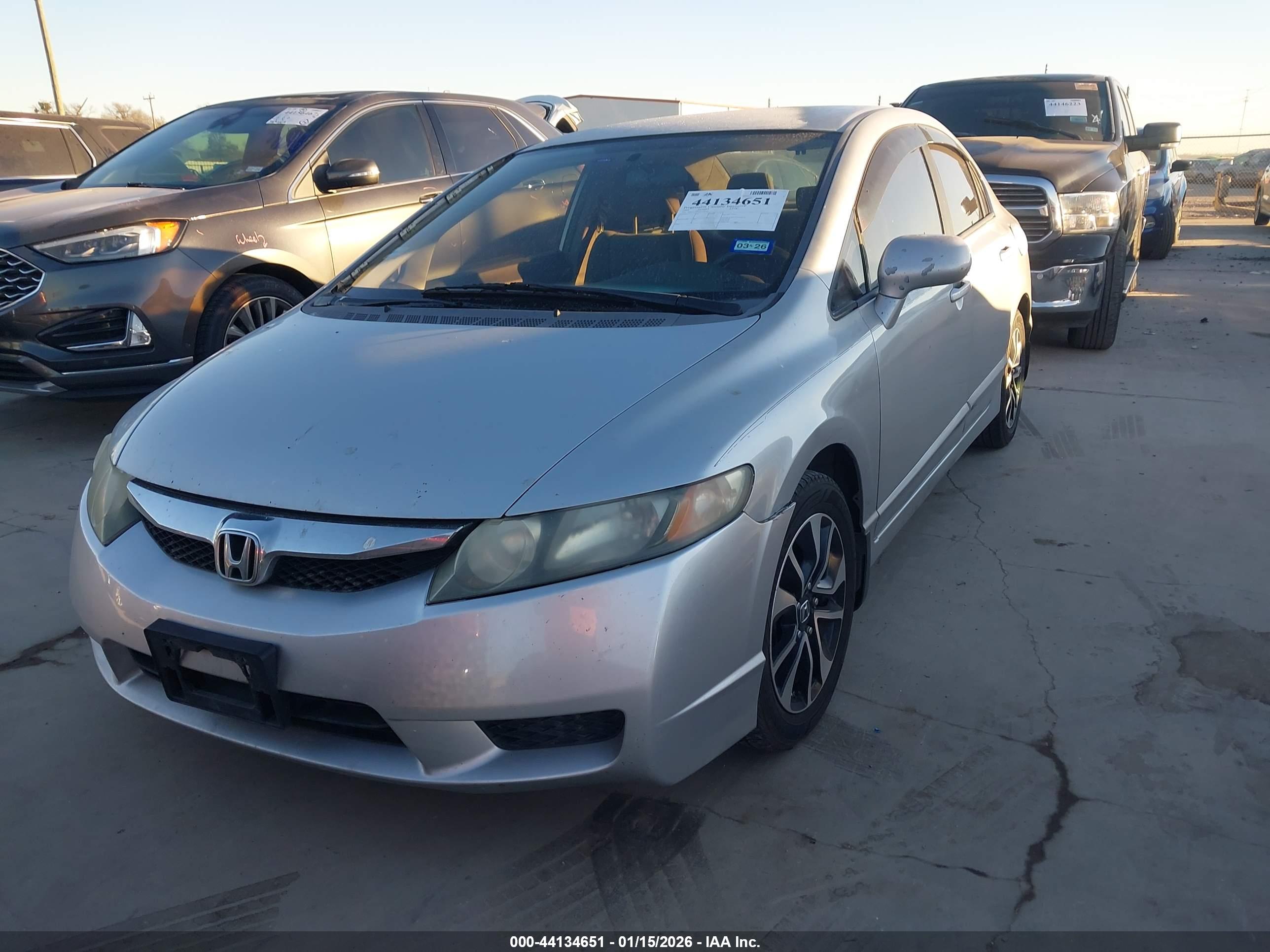 HONDA CIVIC image 2