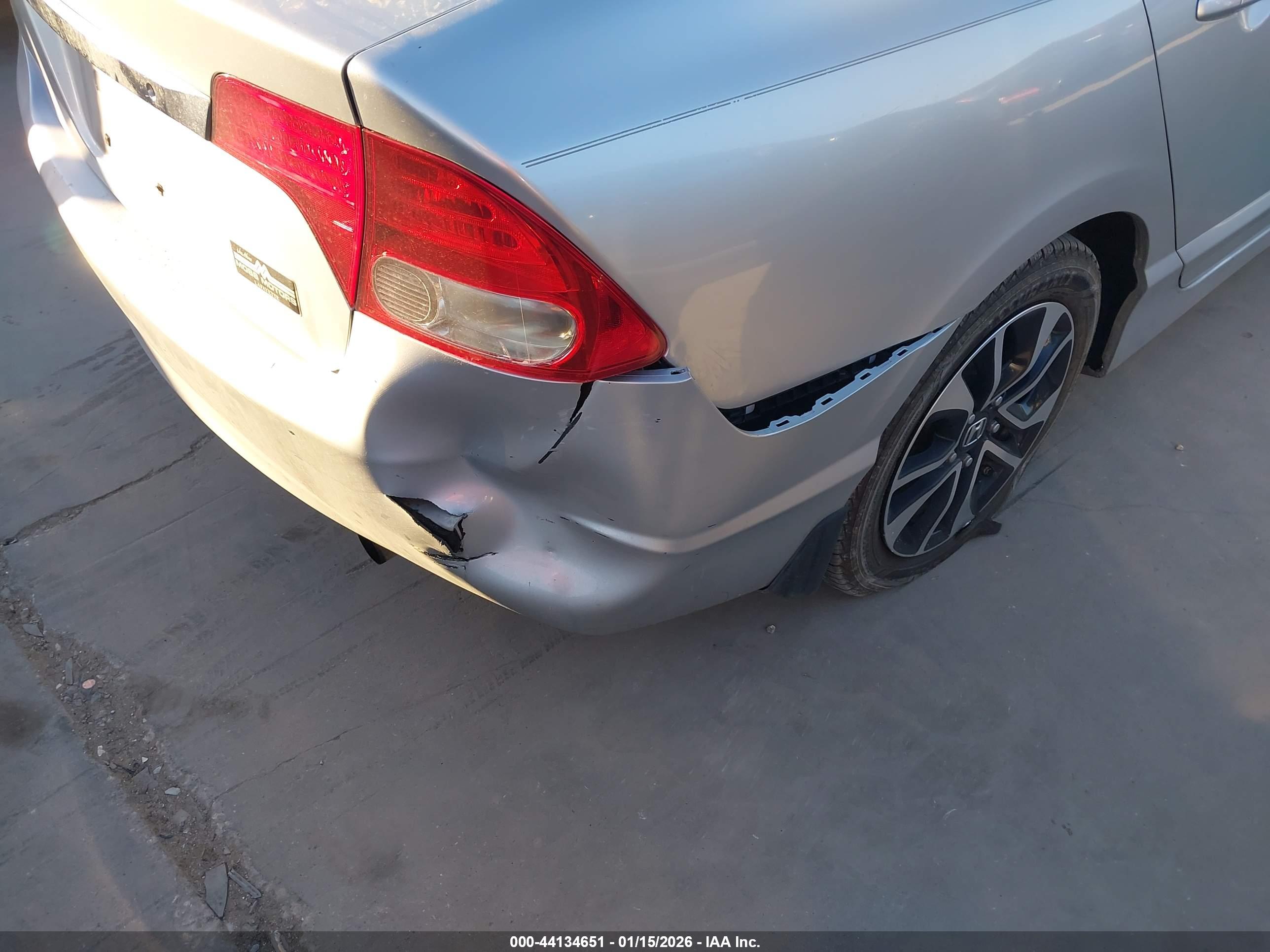 HONDA CIVIC image 6