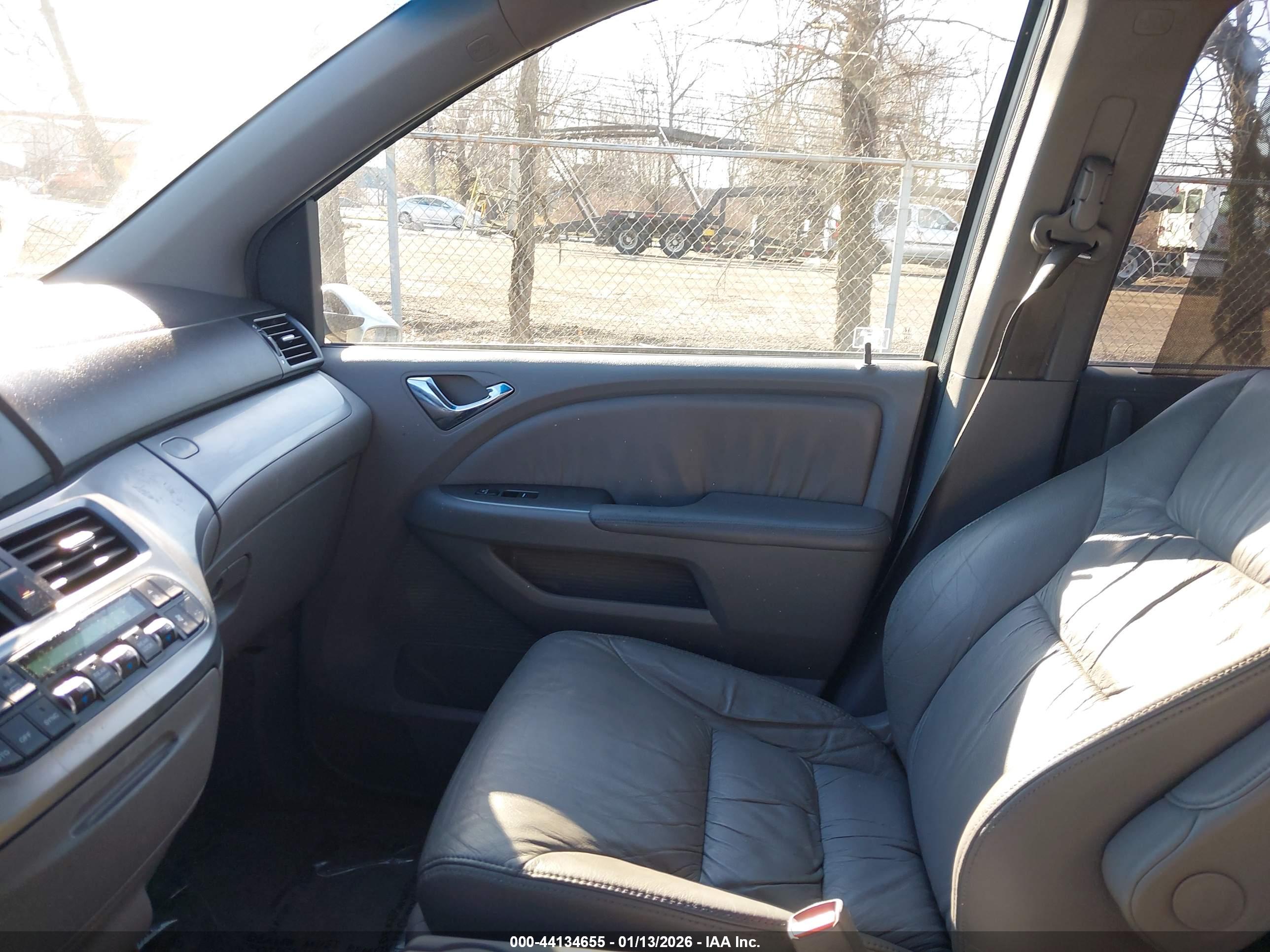 HONDA ODYSSEY image 5