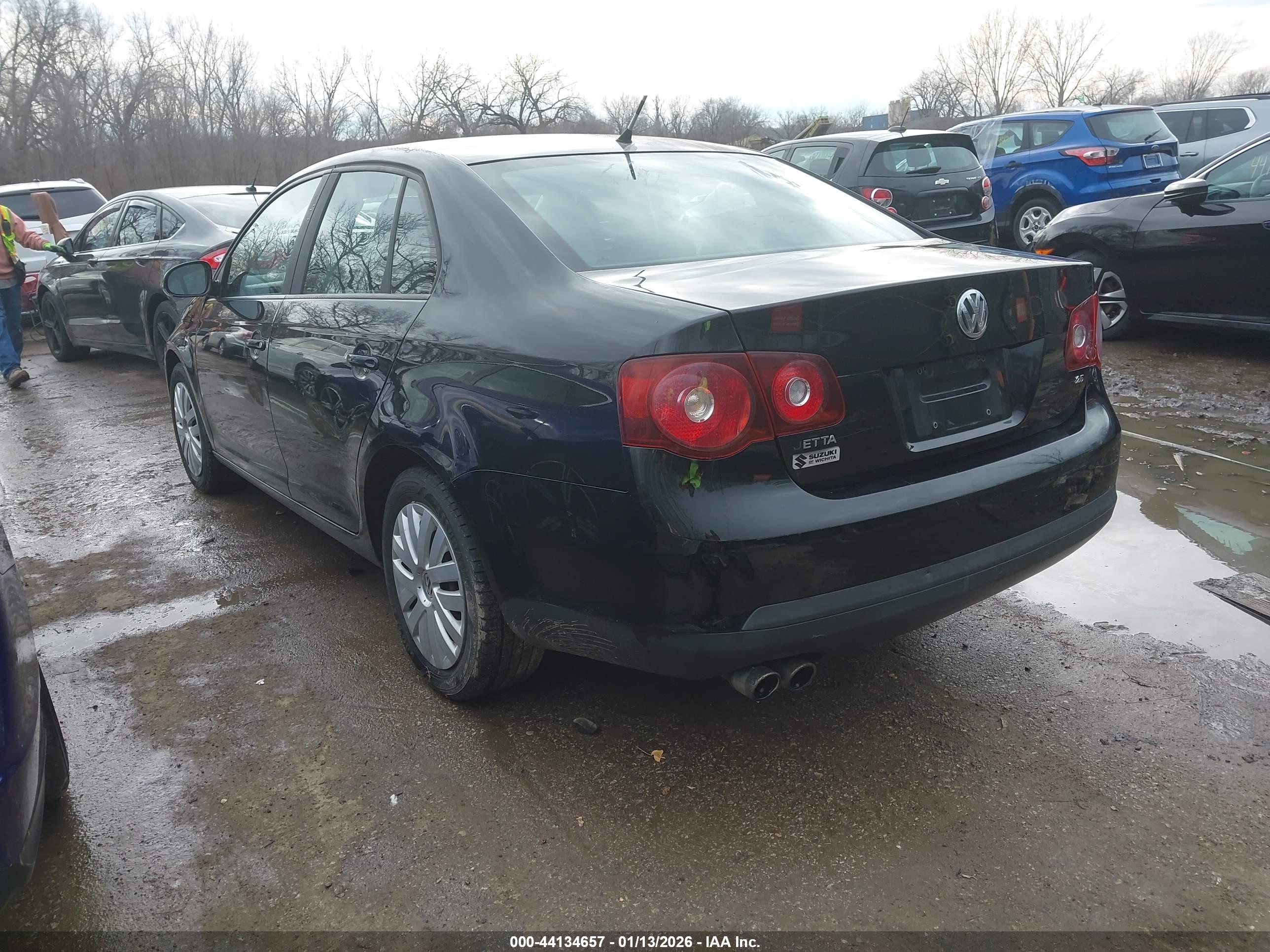 VOLKSWAGEN JETTA image 3