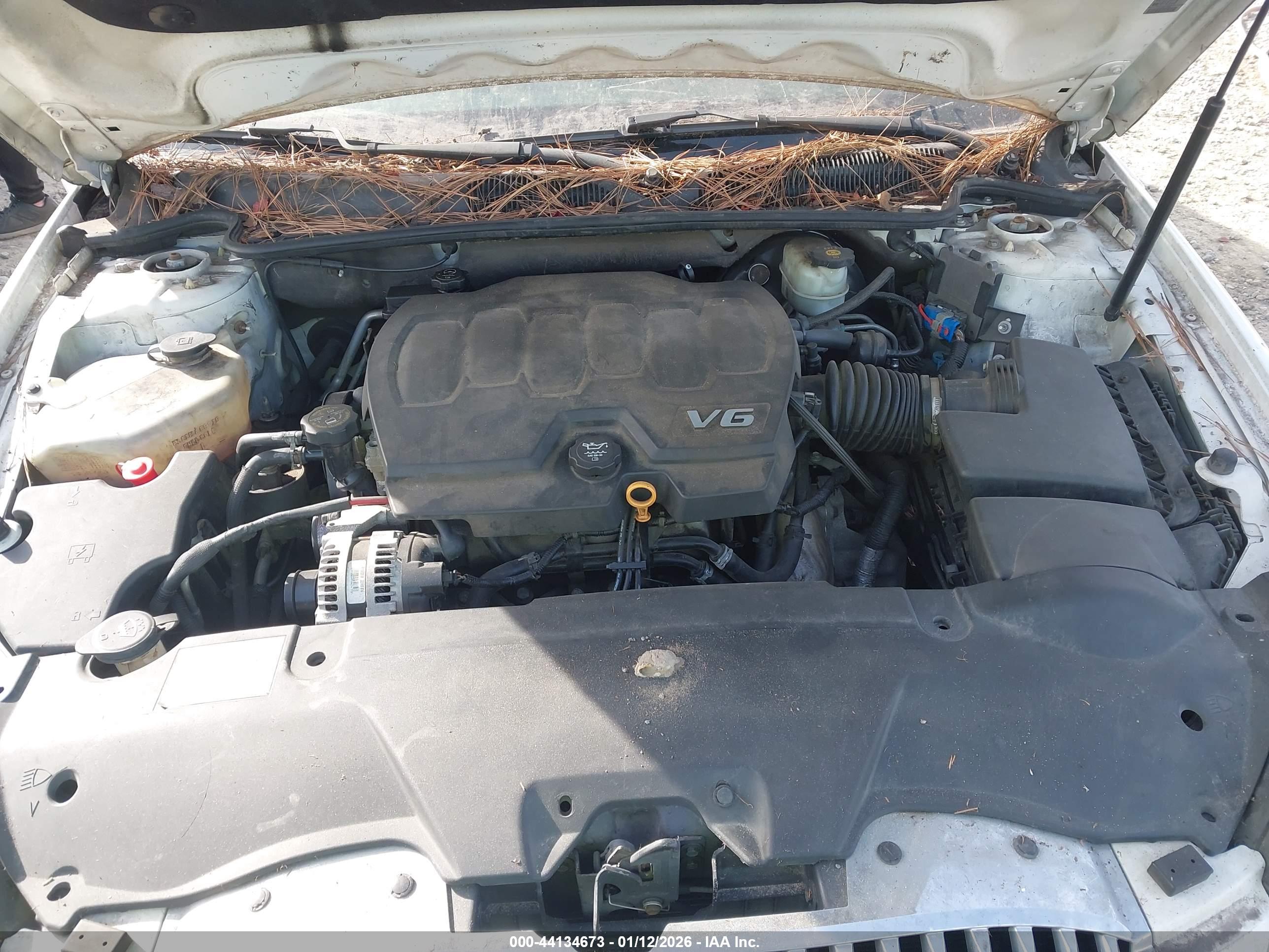 BUICK LUCERNE image 10