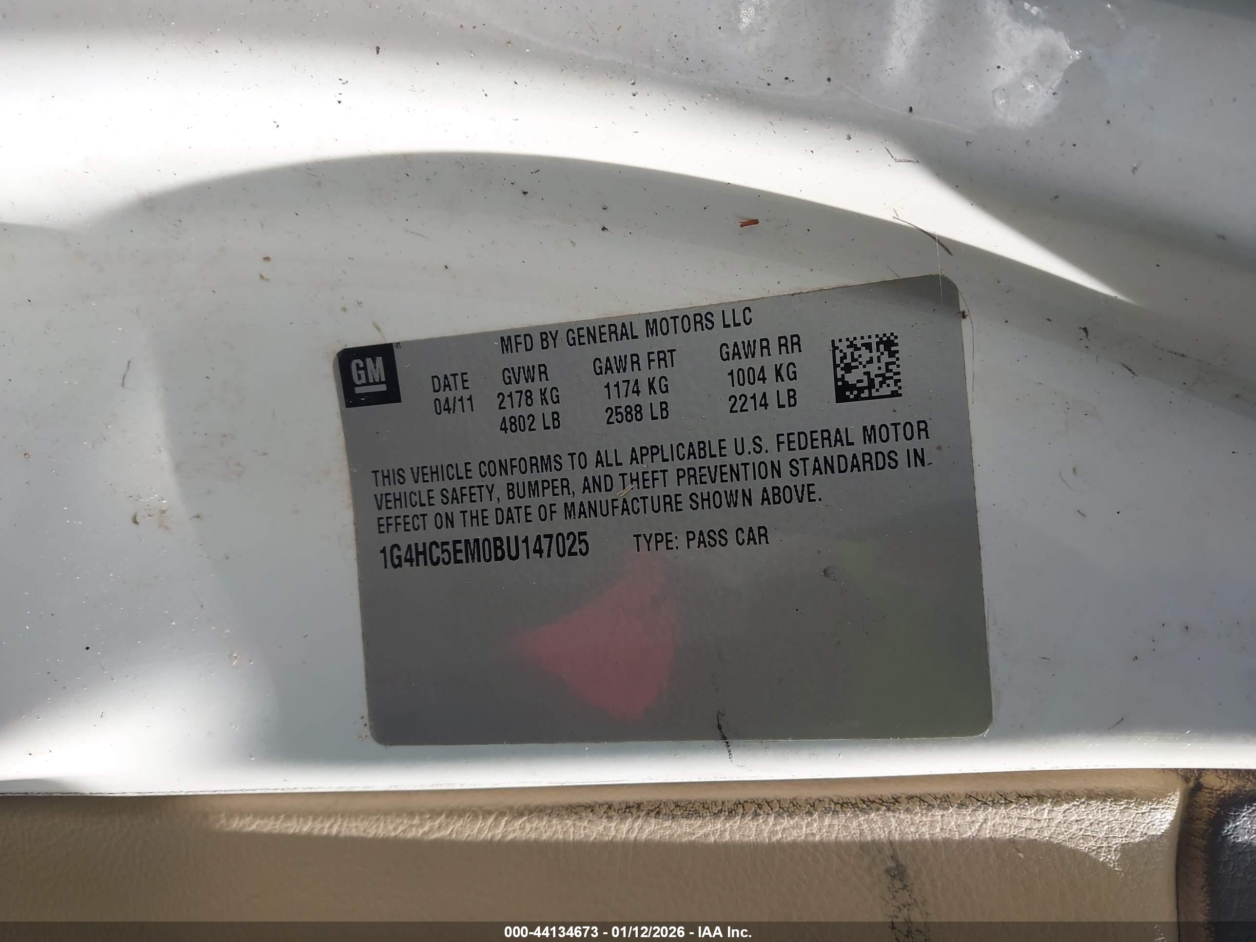 BUICK LUCERNE image 9
