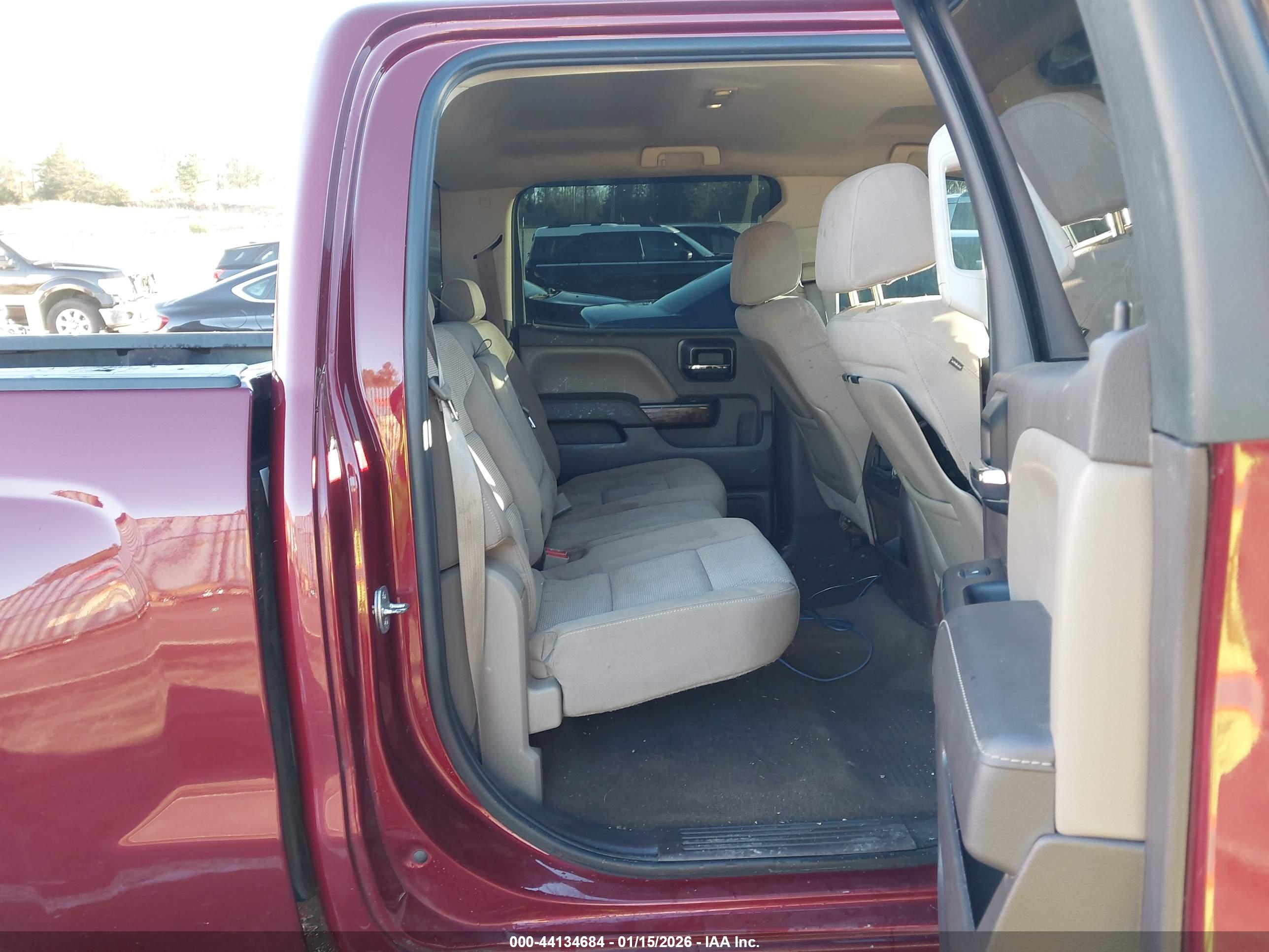 CHEVROLET SILVERADO image 8