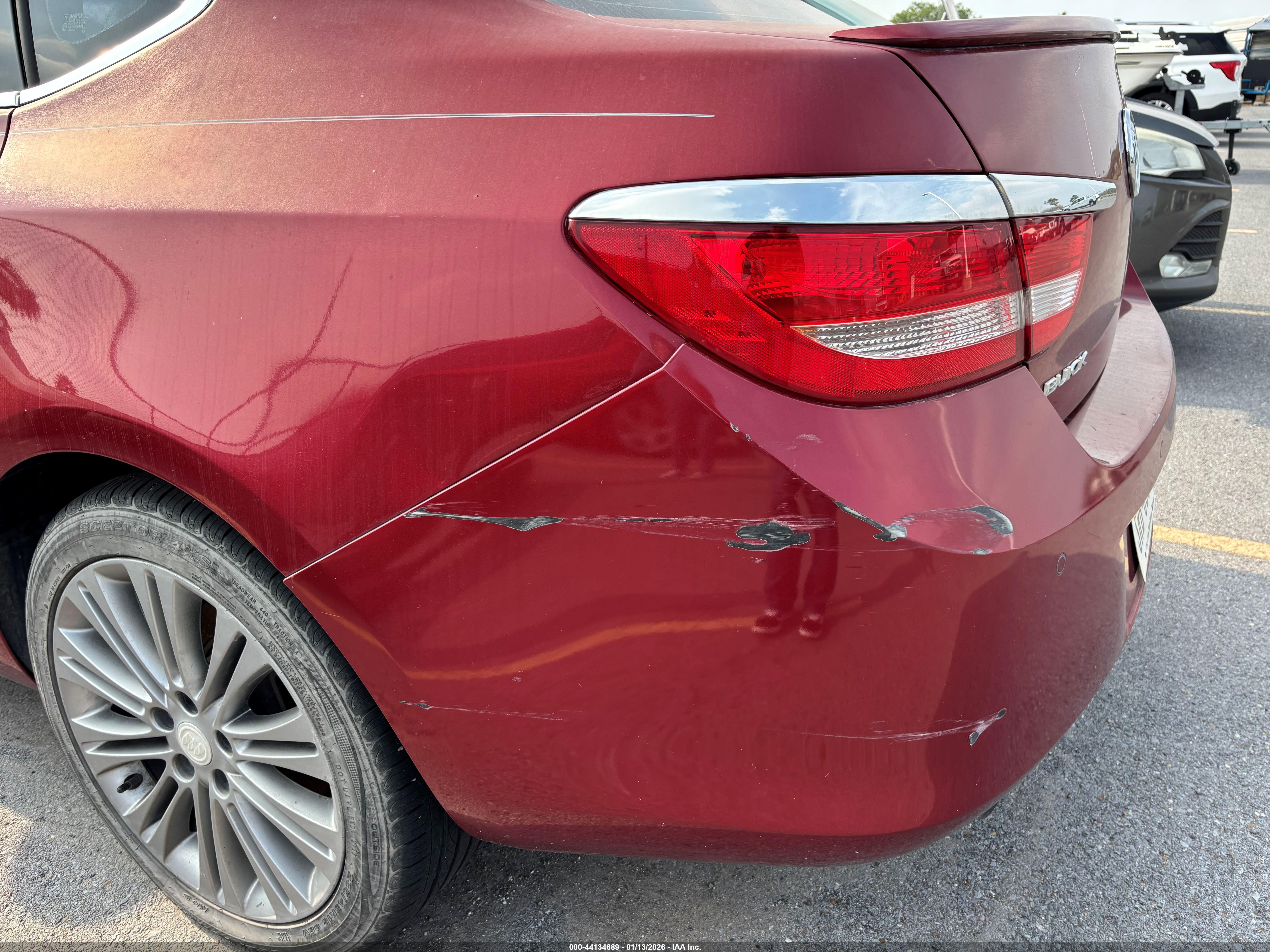 BUICK VERANO image 6