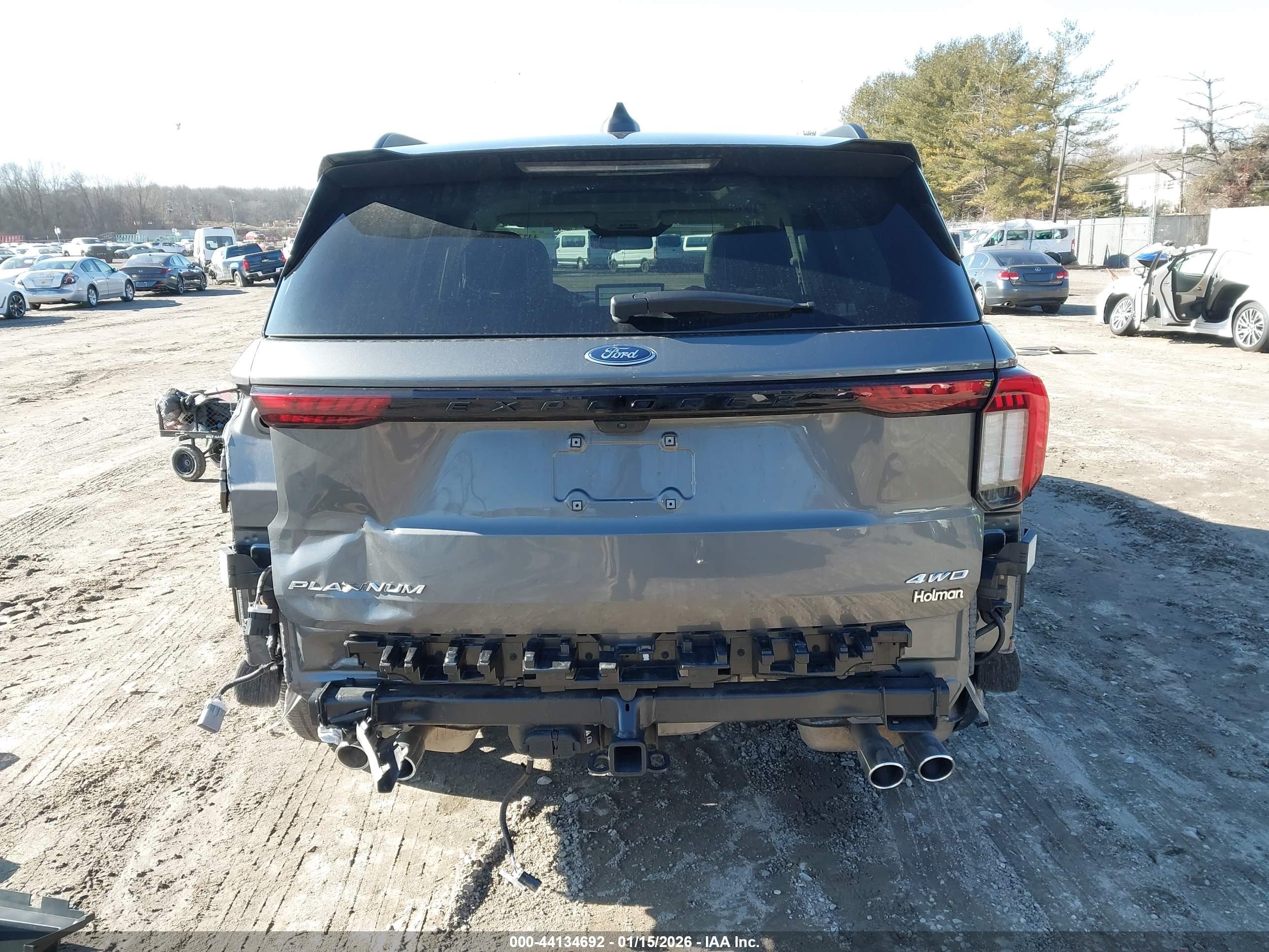 FORD EXPLORER image 6