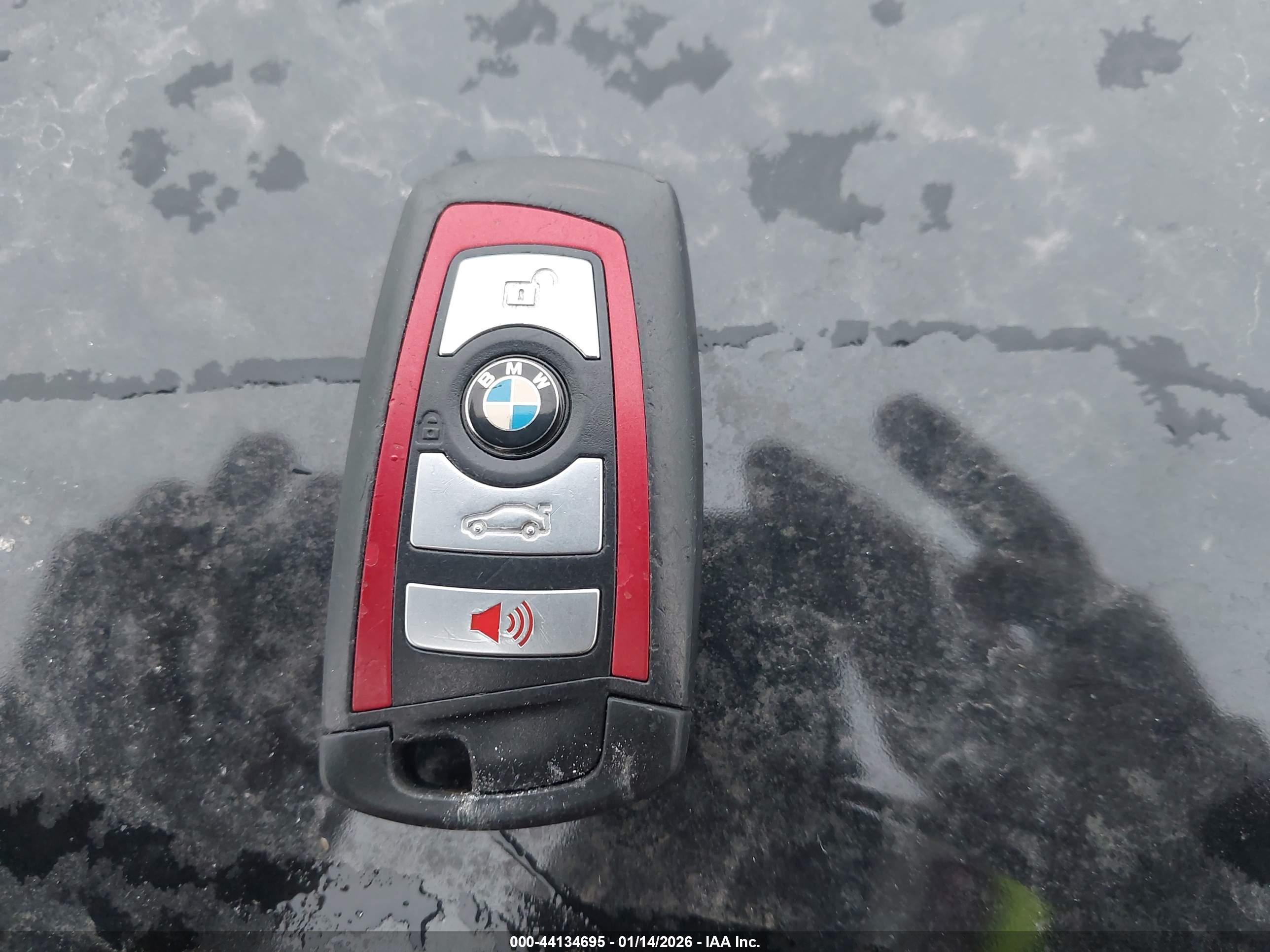 BMW 328I image 11