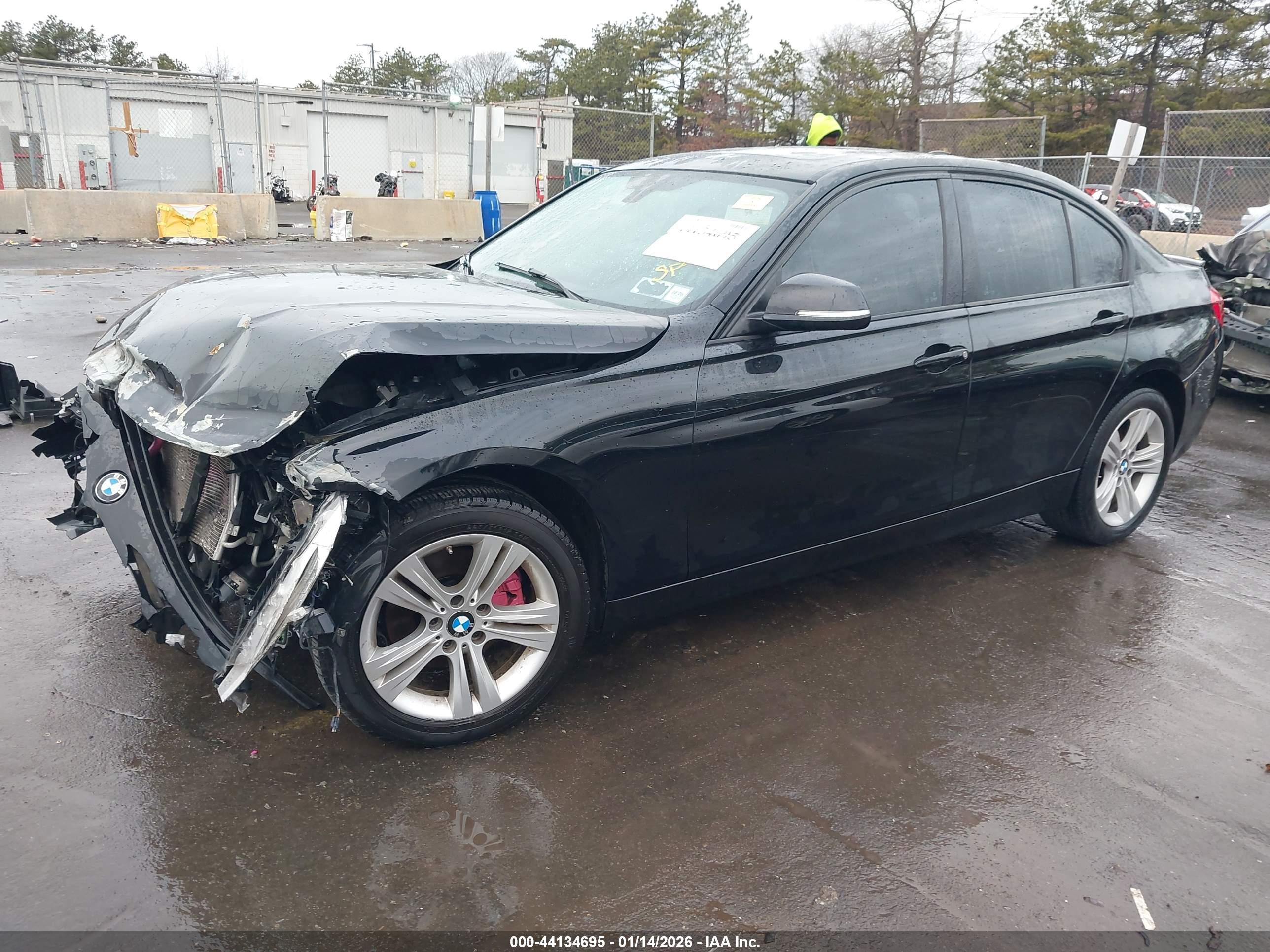BMW 328I image 2