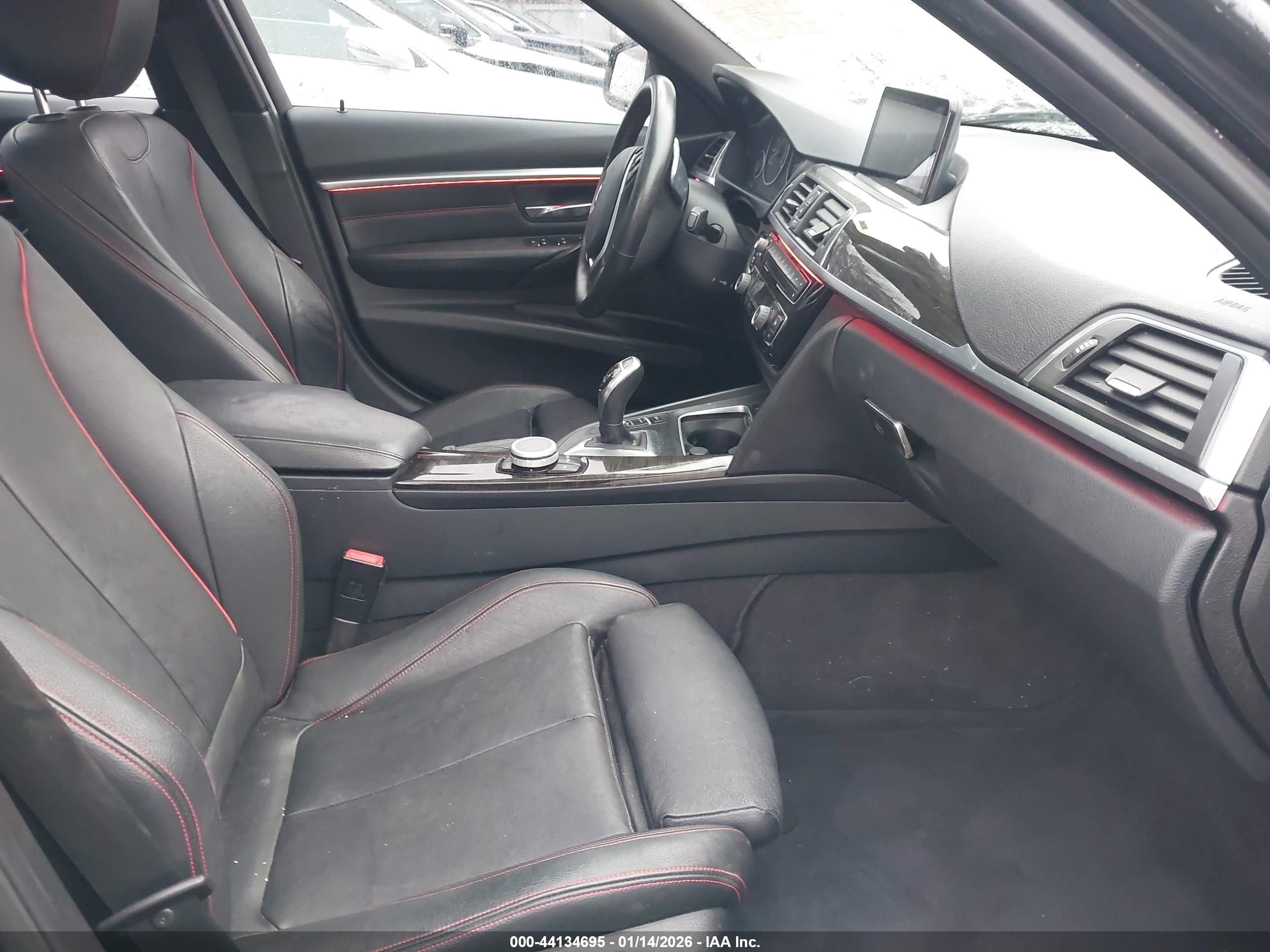 BMW 328I image 5