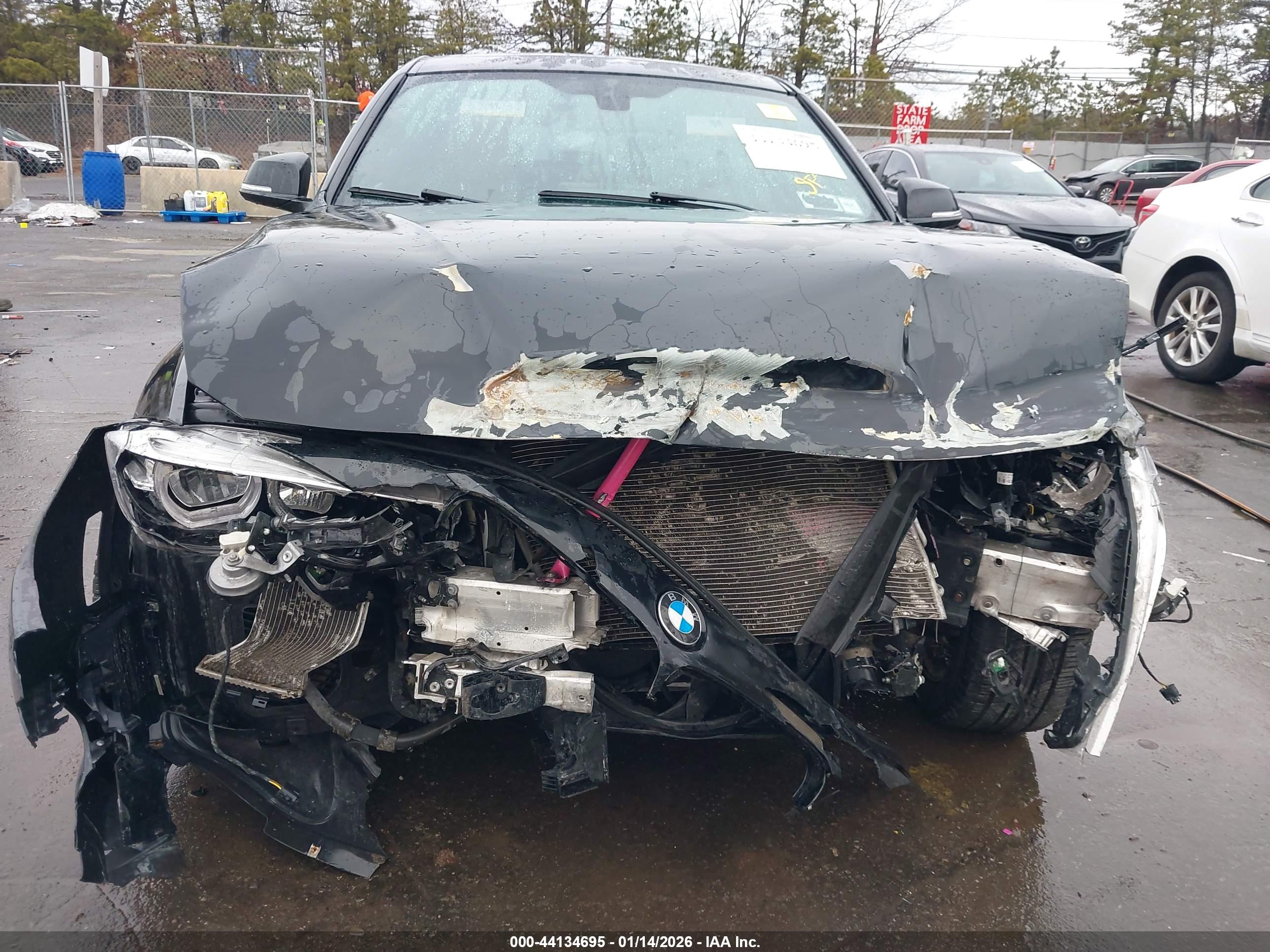 BMW 328I image 6