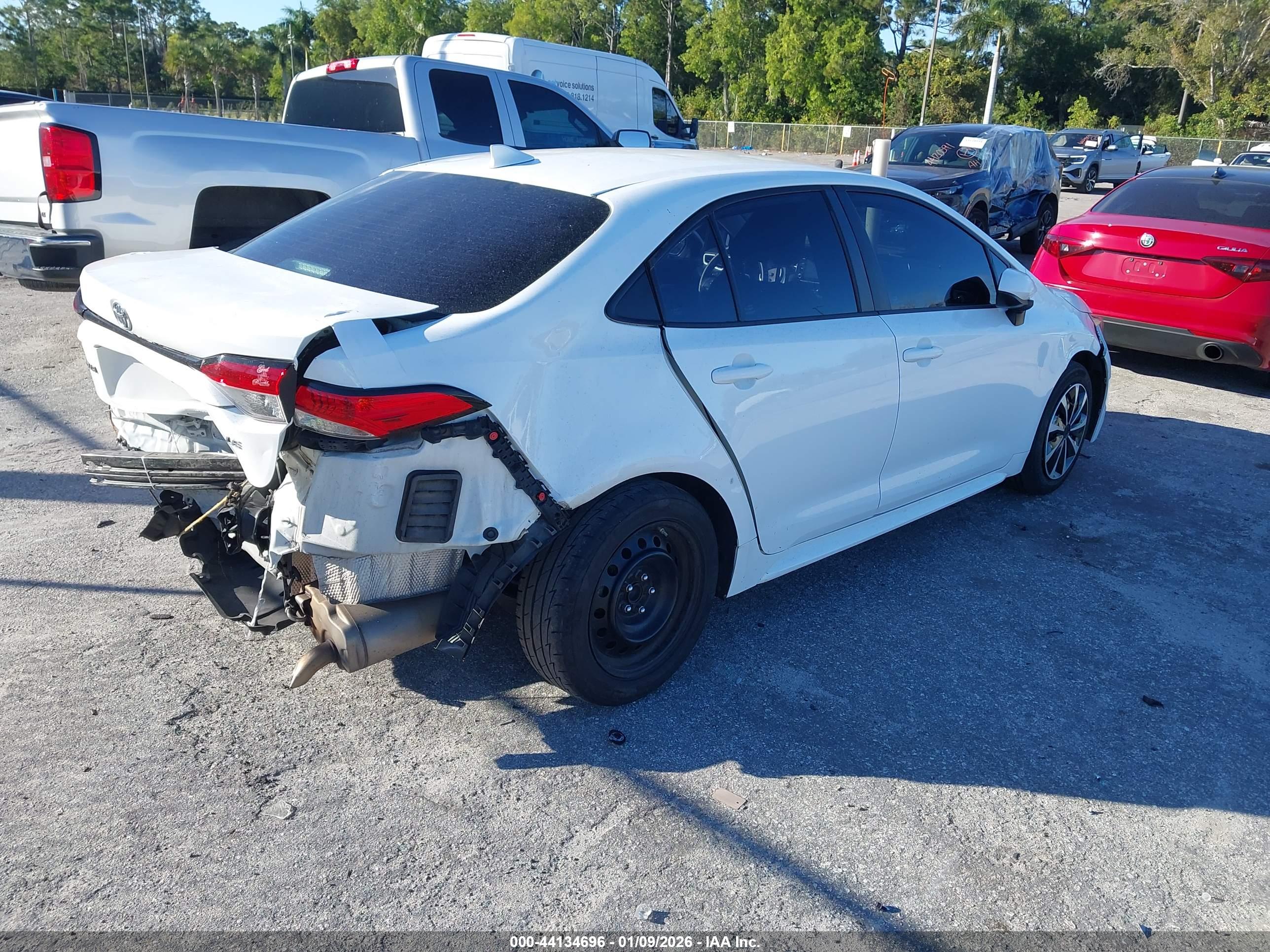 TOYOTA COROLLA image 4