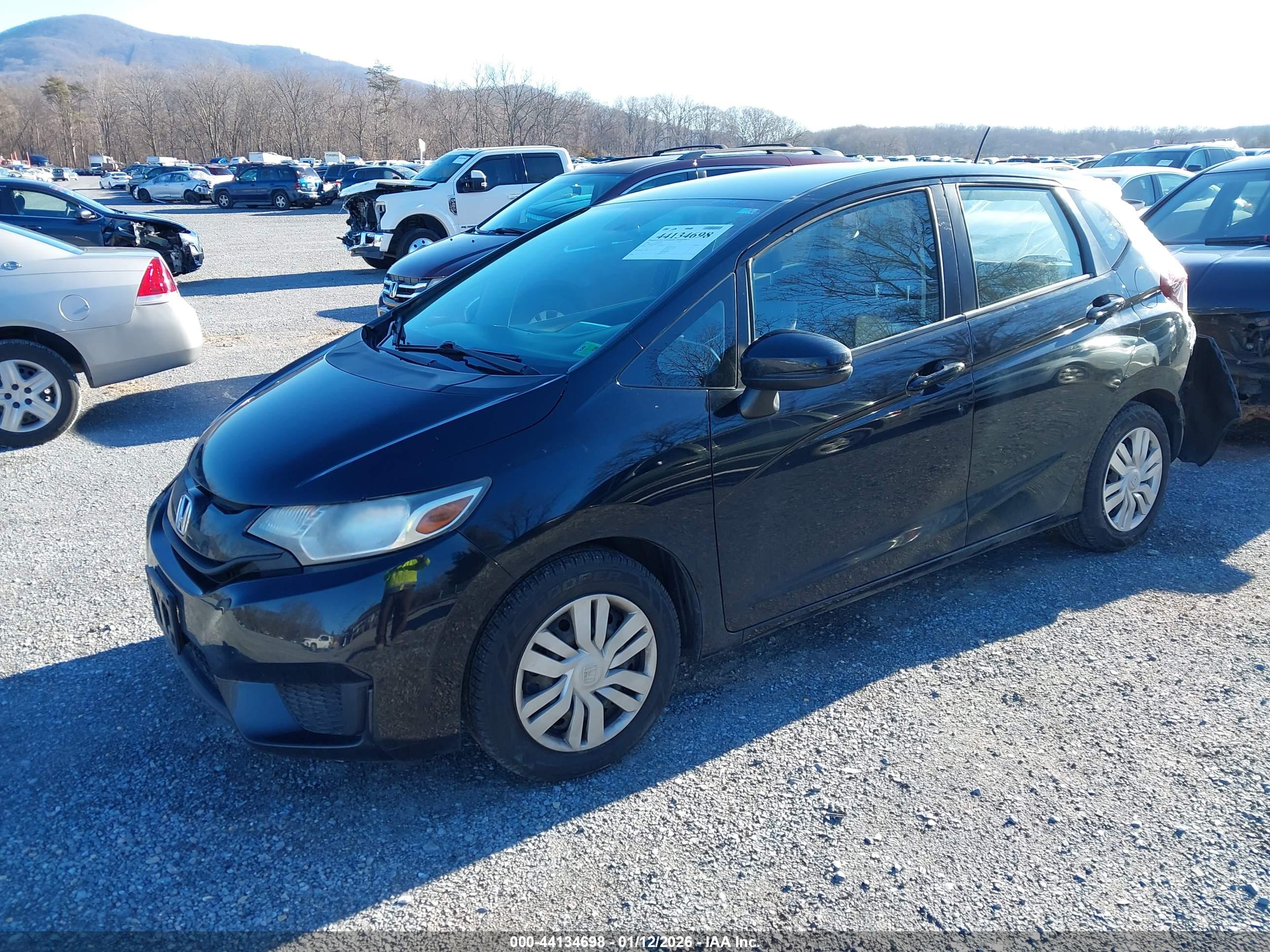 HONDA FIT image 2
