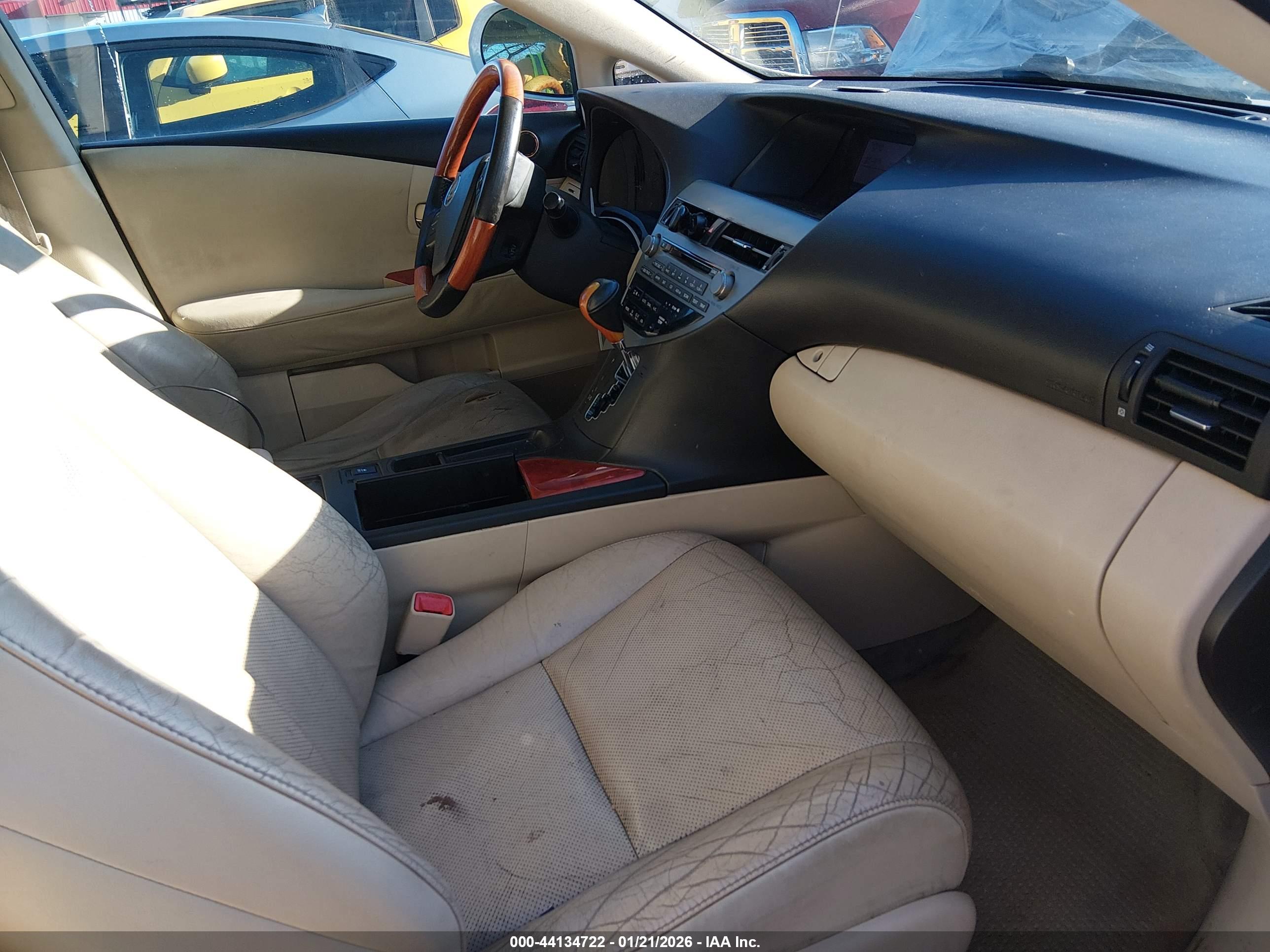 LEXUS RX image 5