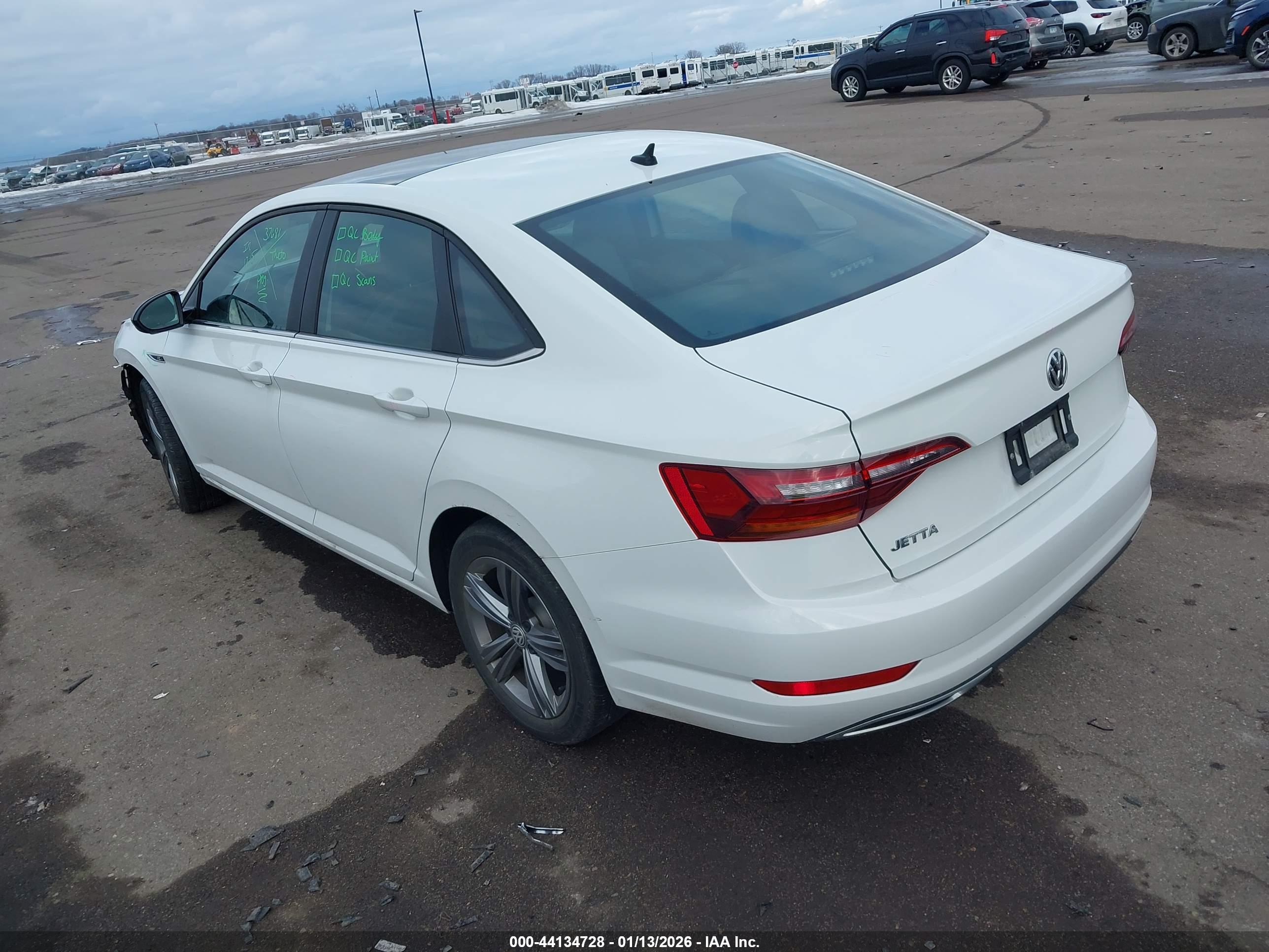 VOLKSWAGEN JETTA image 3