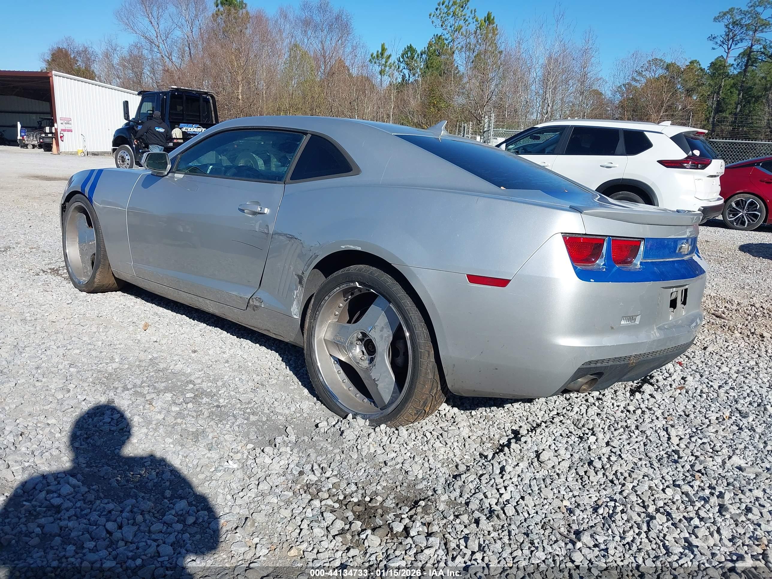 CHEVROLET CAMARO image 3